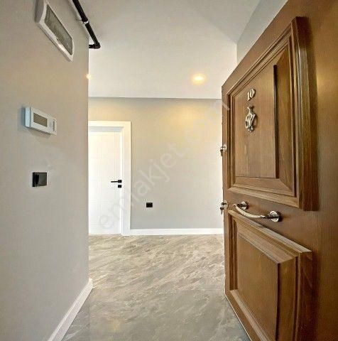 Kavaklı'da Butik Site Konforunda Arakat 2+1 Daire Sizi Bekliyor! - Görsel 14