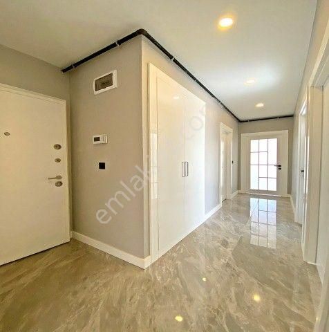 Kavaklı'da Butik Site Konforunda Arakat 2+1 Daire Sizi Bekliyor! - Görsel 21