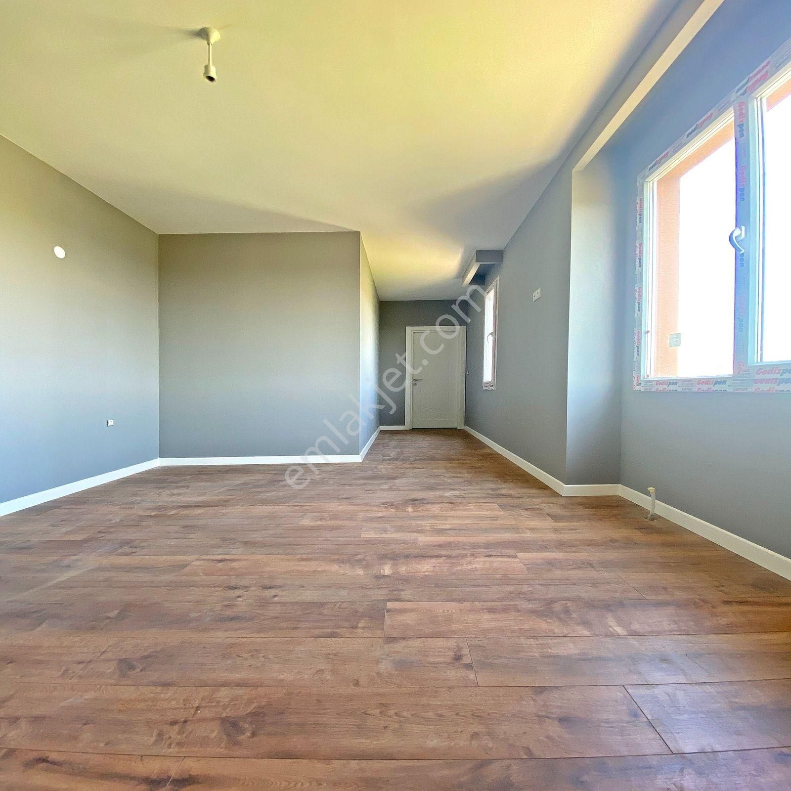 Kavaklı'da Hemen Taşınabileceğiniz 2+1 Ara Kat Konforlu Daire!! - Görsel 13