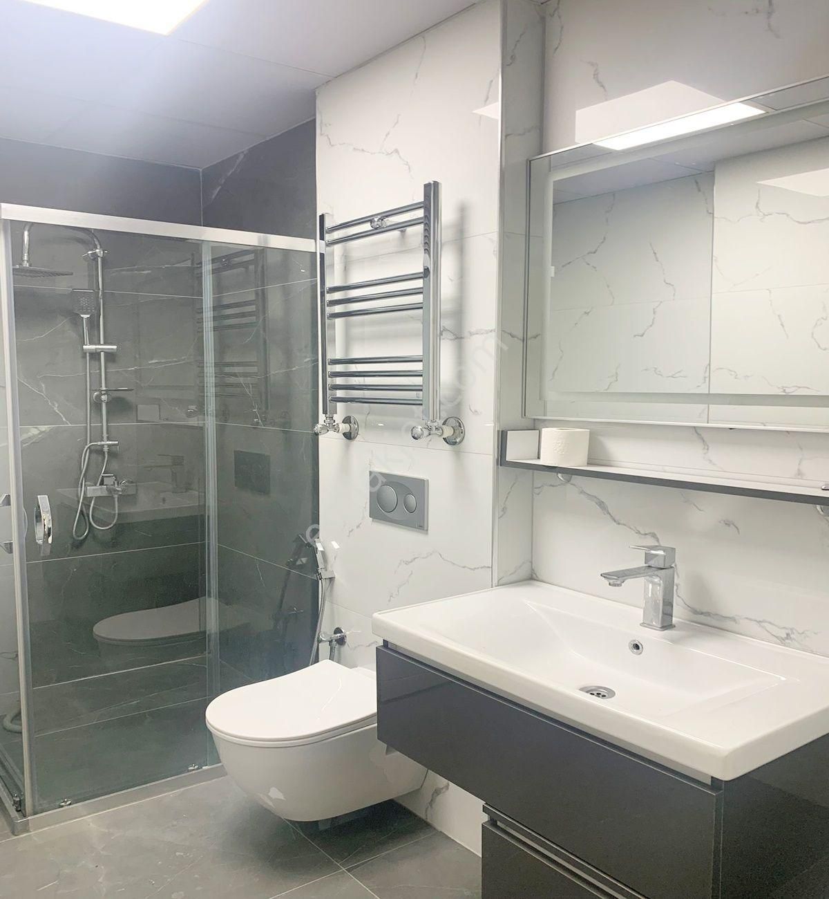 Avcılar Merkezde 6+2 Dublex Ferah Satılık Daire - Görsel 17