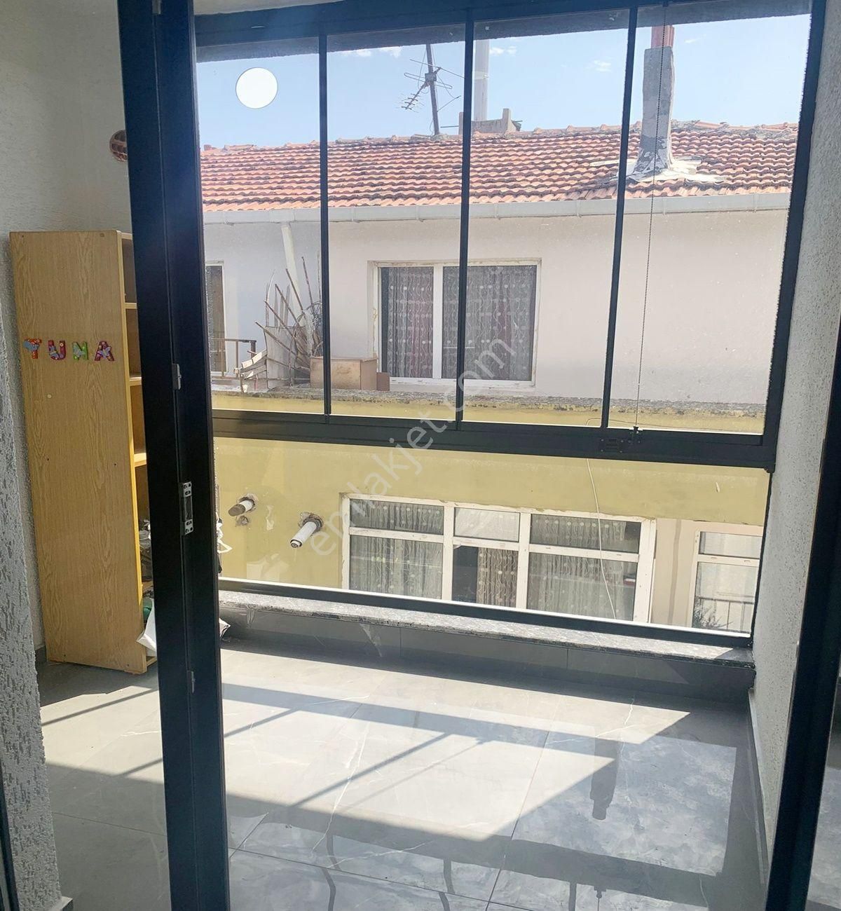 Avcılar Merkezde 6+2 Dublex Ferah Satılık Daire - Görsel 11