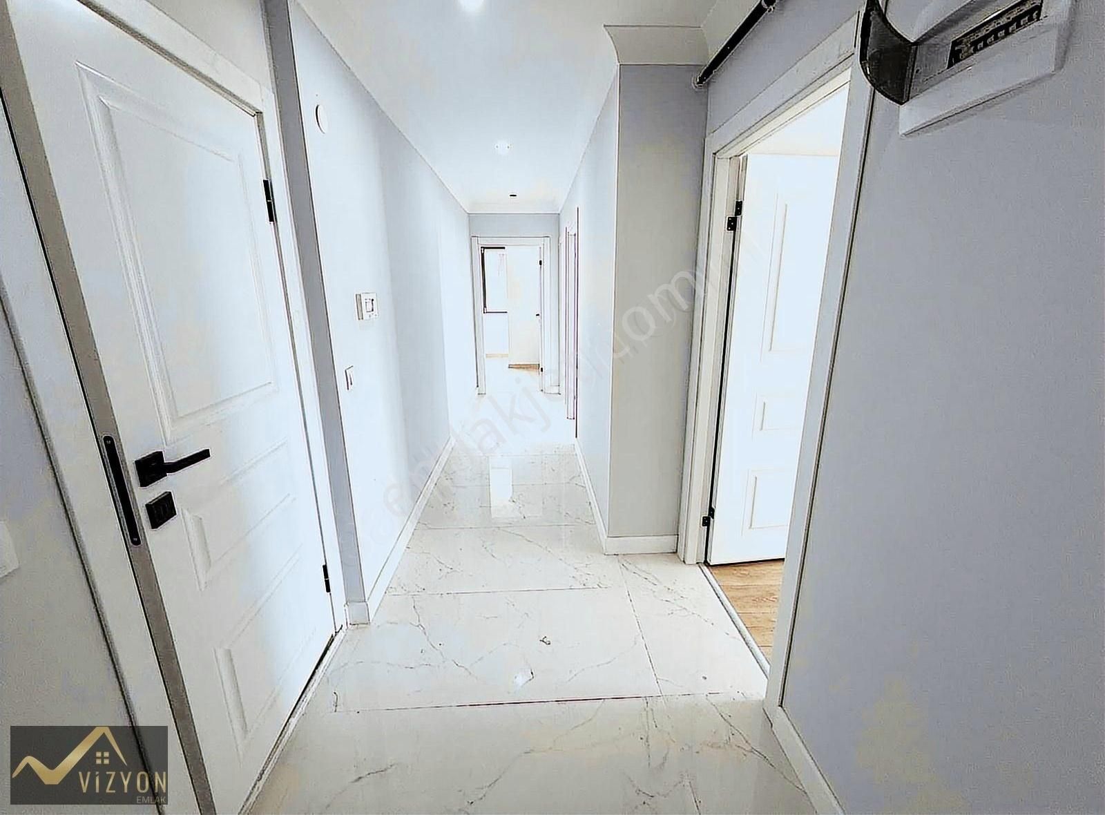 Sırasöğütlerde Marmaraya Komşu 4+1 Lüks Dubleks Kaçmaz - Görsel 2