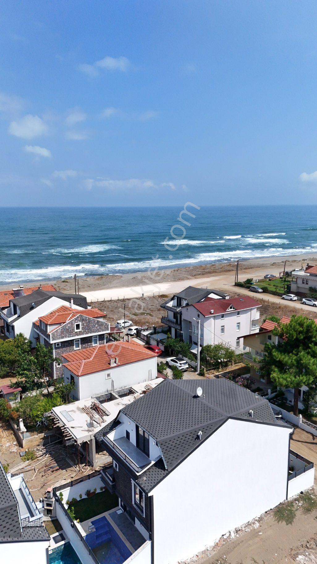 Denize Yürüme Mesafede Havuzlu Lüks Tripleks Villa - Görsel 27