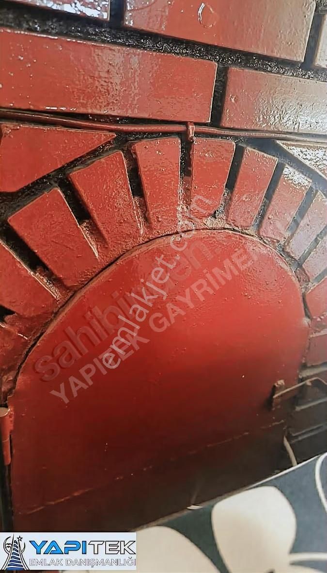 Kamiloba' Full Eşyalı Denize Sıfır Güzel Konumda 2+1 Daire