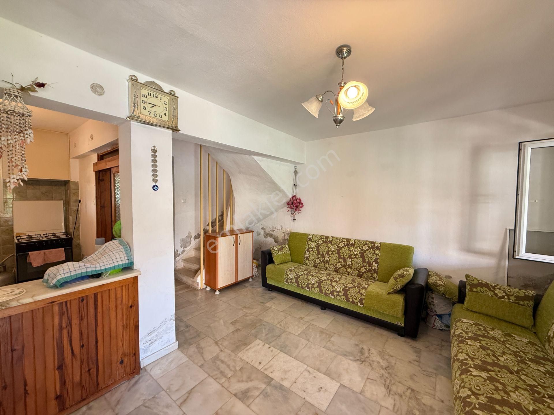 Davutlarda Denize Çok Yakın Geniş Bahçeli 3+1 Tripleks Yazlık - Görsel 32