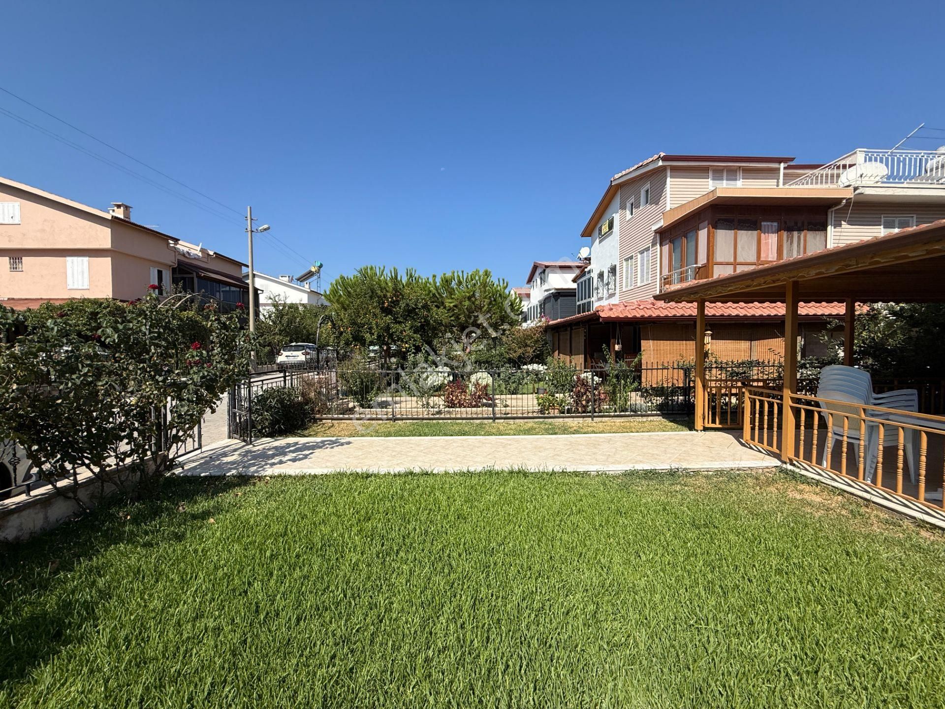 Davutlarda Denize Çok Yakın Geniş Bahçeli 3+1 Tripleks Yazlık - Görsel 9