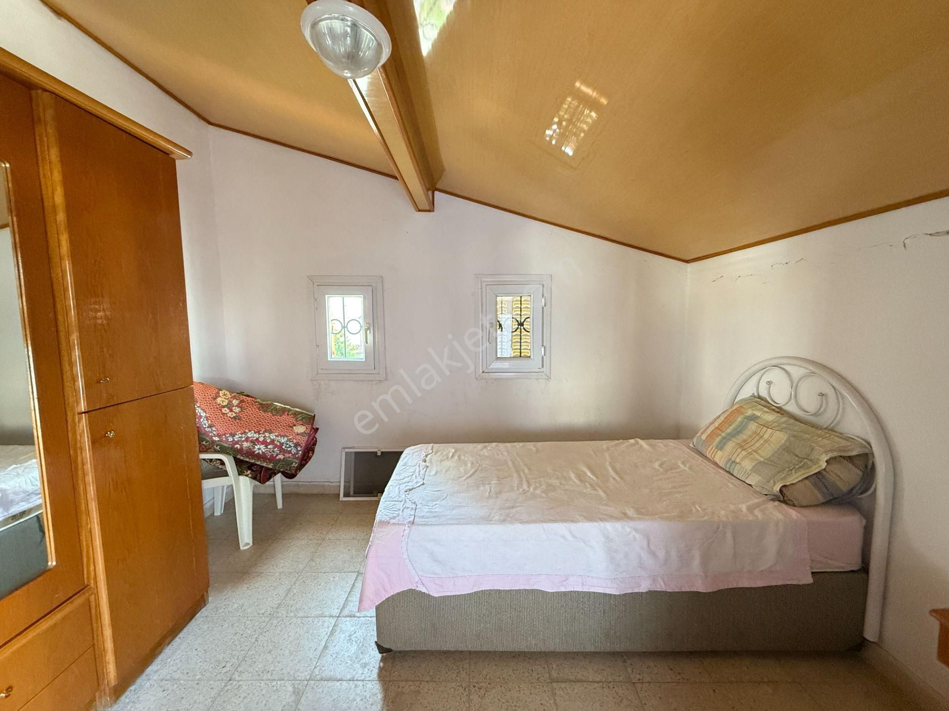 Davutlarda Denize Çok Yakın Geniş Bahçeli 3+1 Tripleks Yazlık - Görsel 26