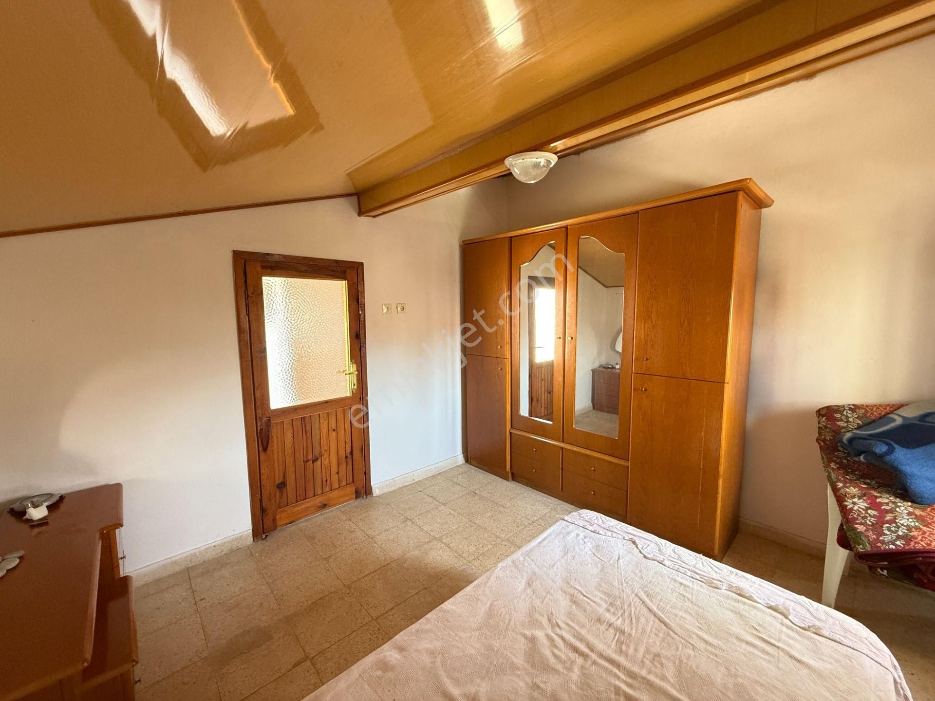 Davutlarda Denize Çok Yakın Geniş Bahçeli 3+1 Tripleks Yazlık - Görsel 30