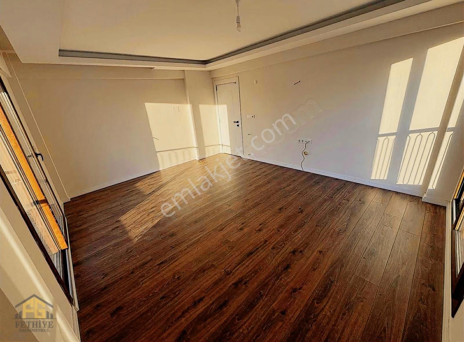 Fethiye Çamköyde Ayrı Mutfak Sıfır Satılık 3+1 Daire