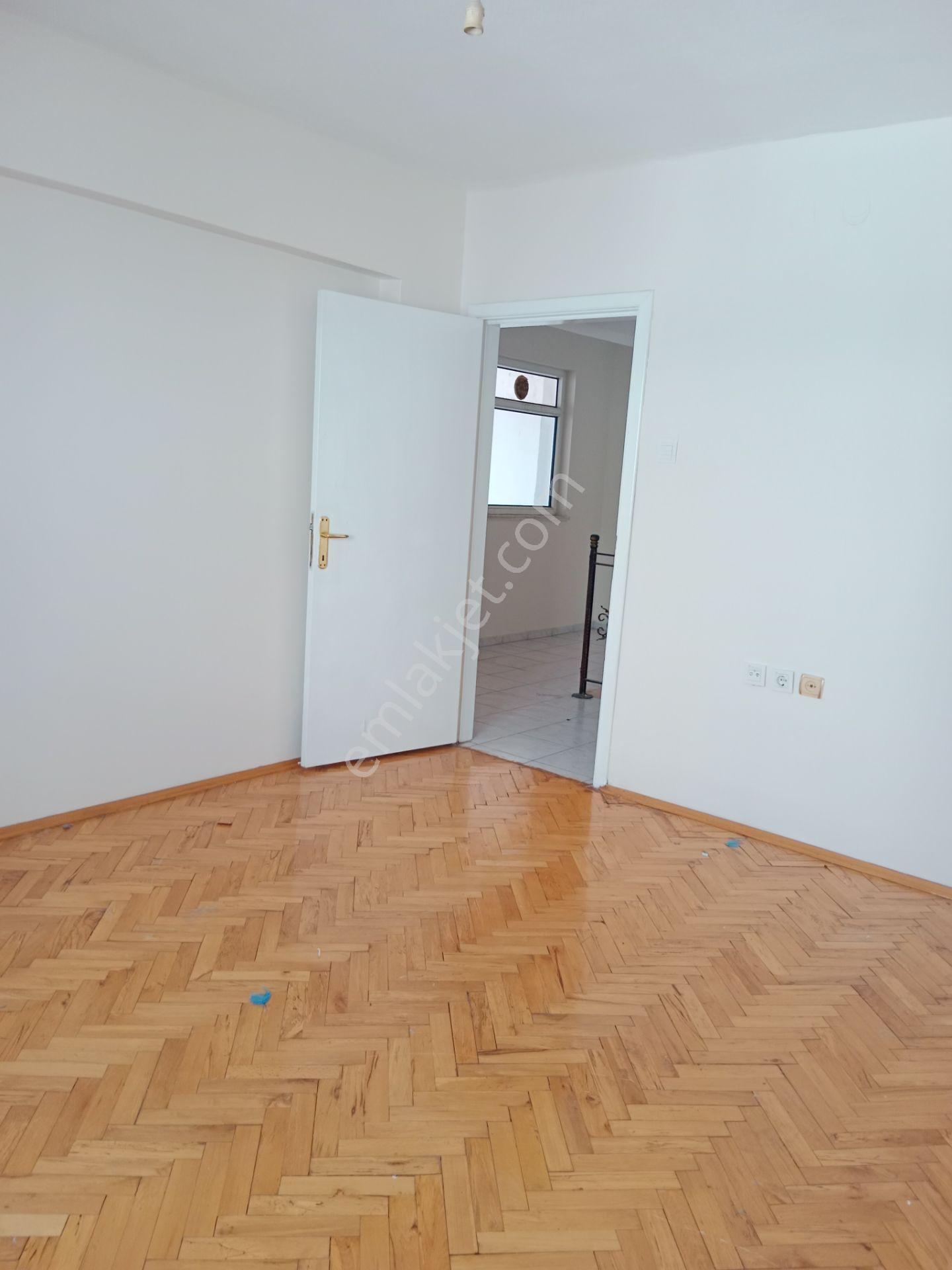 Etlik Caddesi Üzeri Mükemmel Konumda 4+1 Dublex - Görsel 21