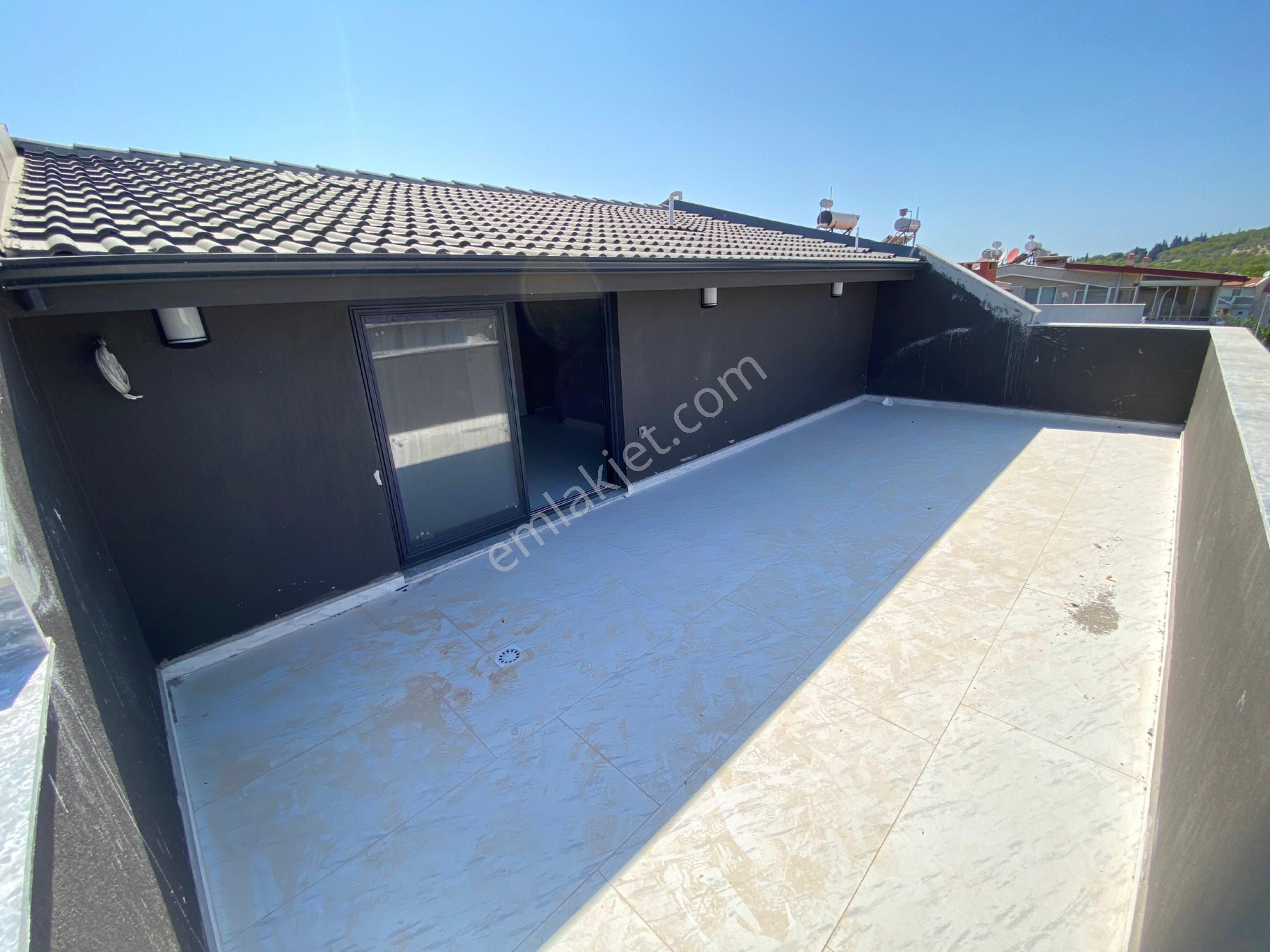 Özdere De Denize Yakın 4+1 Köşe Villa - Görsel 17