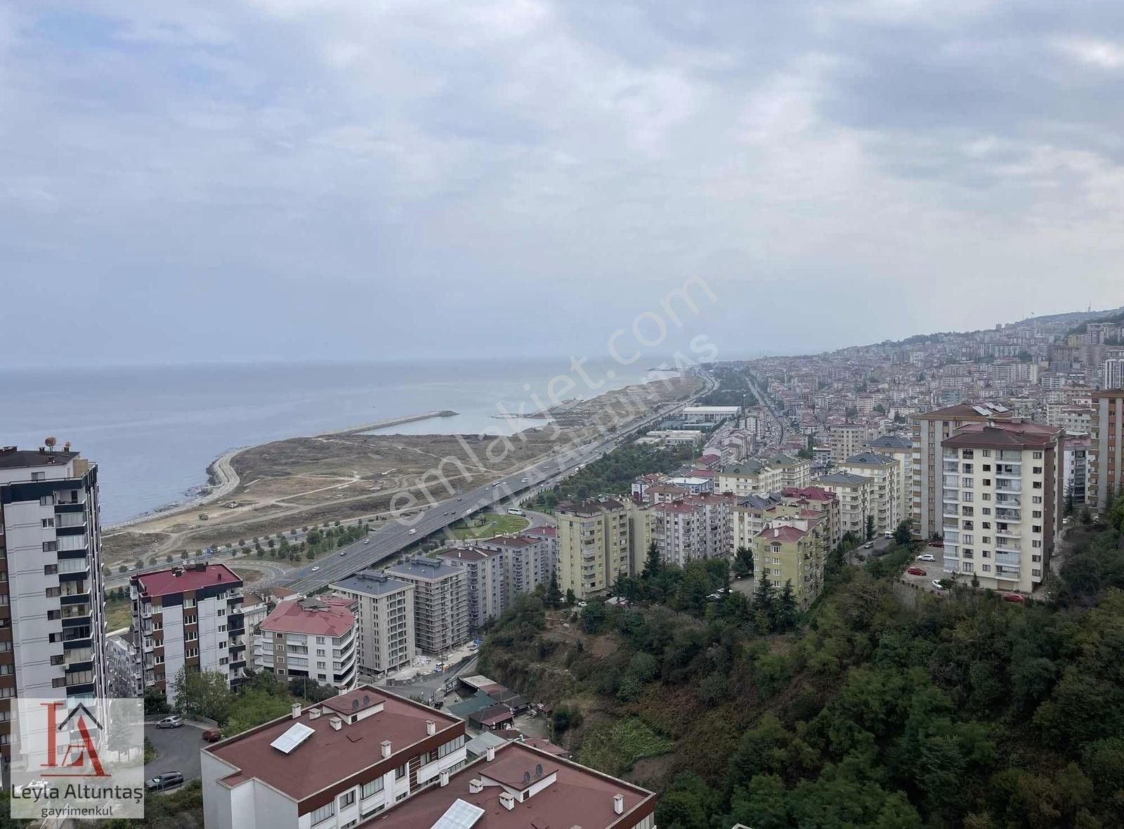 Çınar Üstü Sitesinde Satılık Deniz Manzaralı 3+1 Daire - Görsel 24