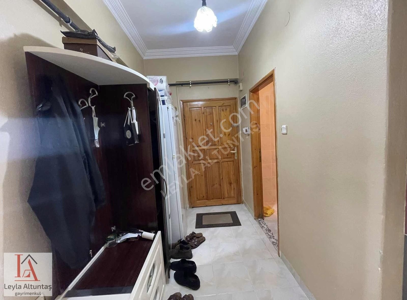 Çınar Üstü Sitesinde Satılık Deniz Manzaralı 3+1 Daire - Görsel 8