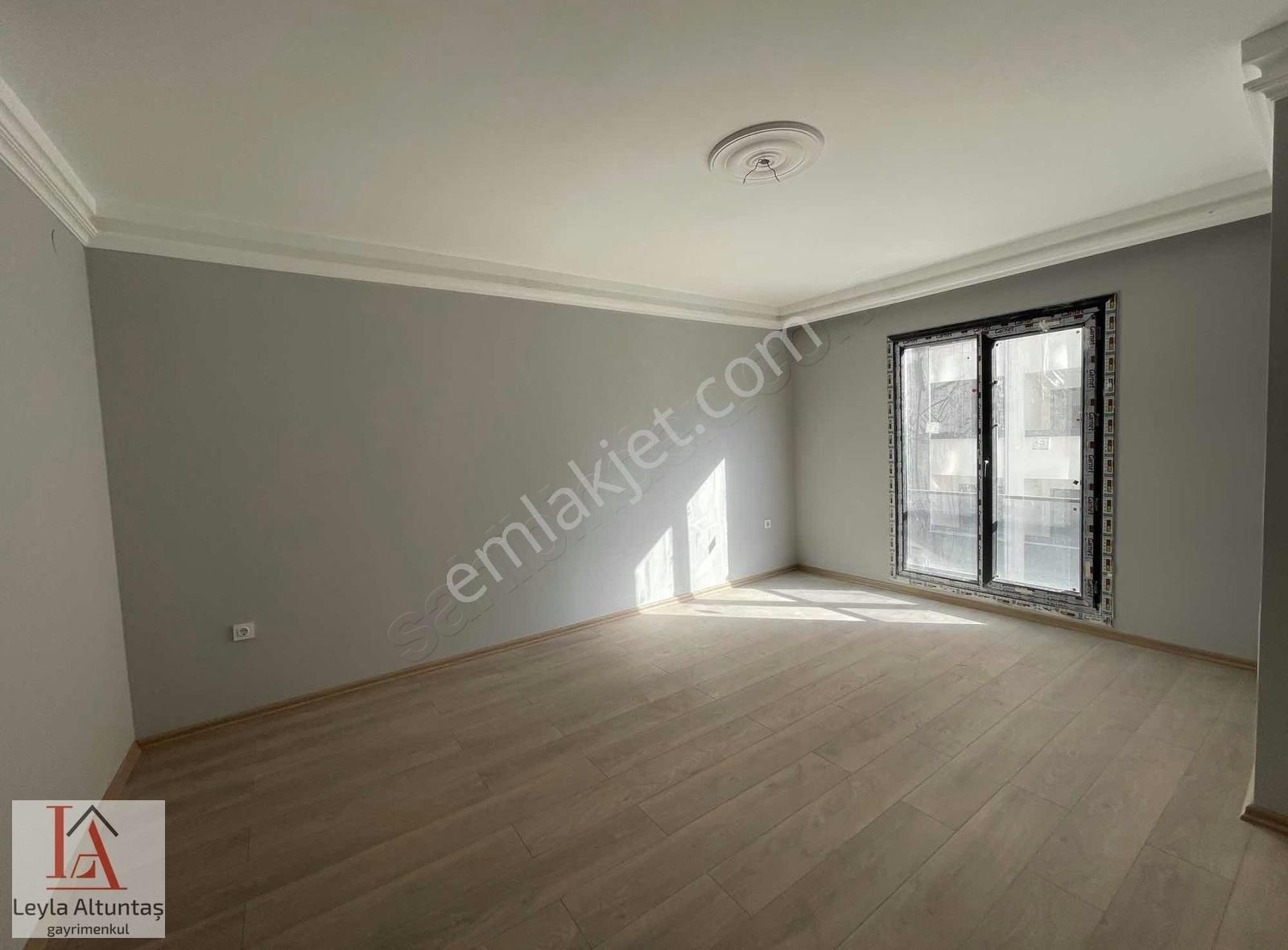 Trabzon Kaşüstü Merkezde Satılık Fırsat Sıfır 3+1 Daire - Görsel 24