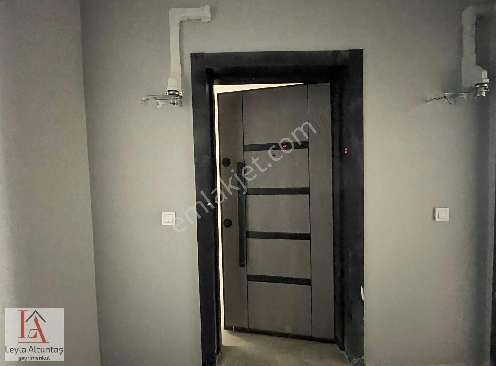 Trabzon Kaşüstü Merkezde Satılık Fırsat Sıfır 3+1 Daire - Görsel 19