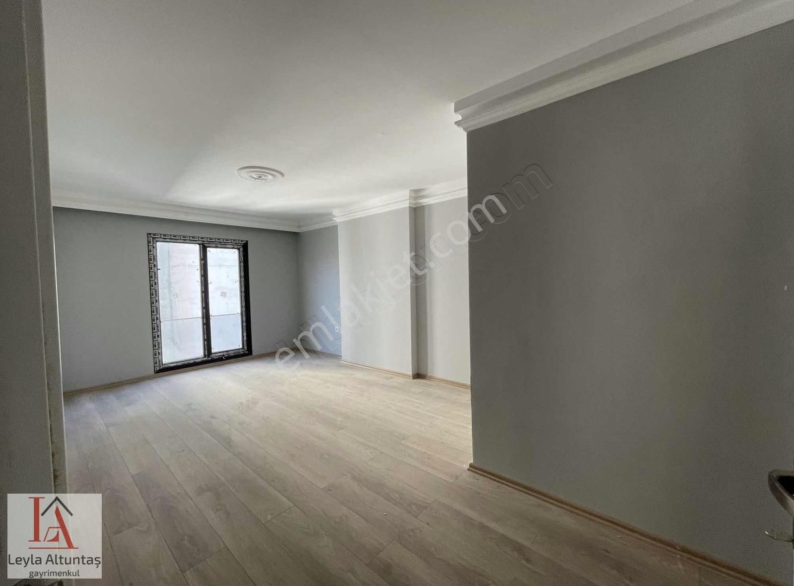 Kaşüstü Merkezde Satılık Geniş Satılık 2+1 Sıfır Daire - Görsel 2