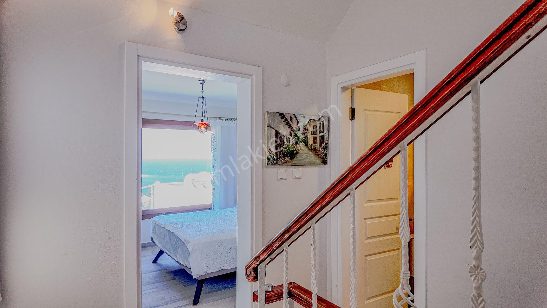 2 Plajlı, Deniz Manzaralı Müstakil Villa - Görsel 31