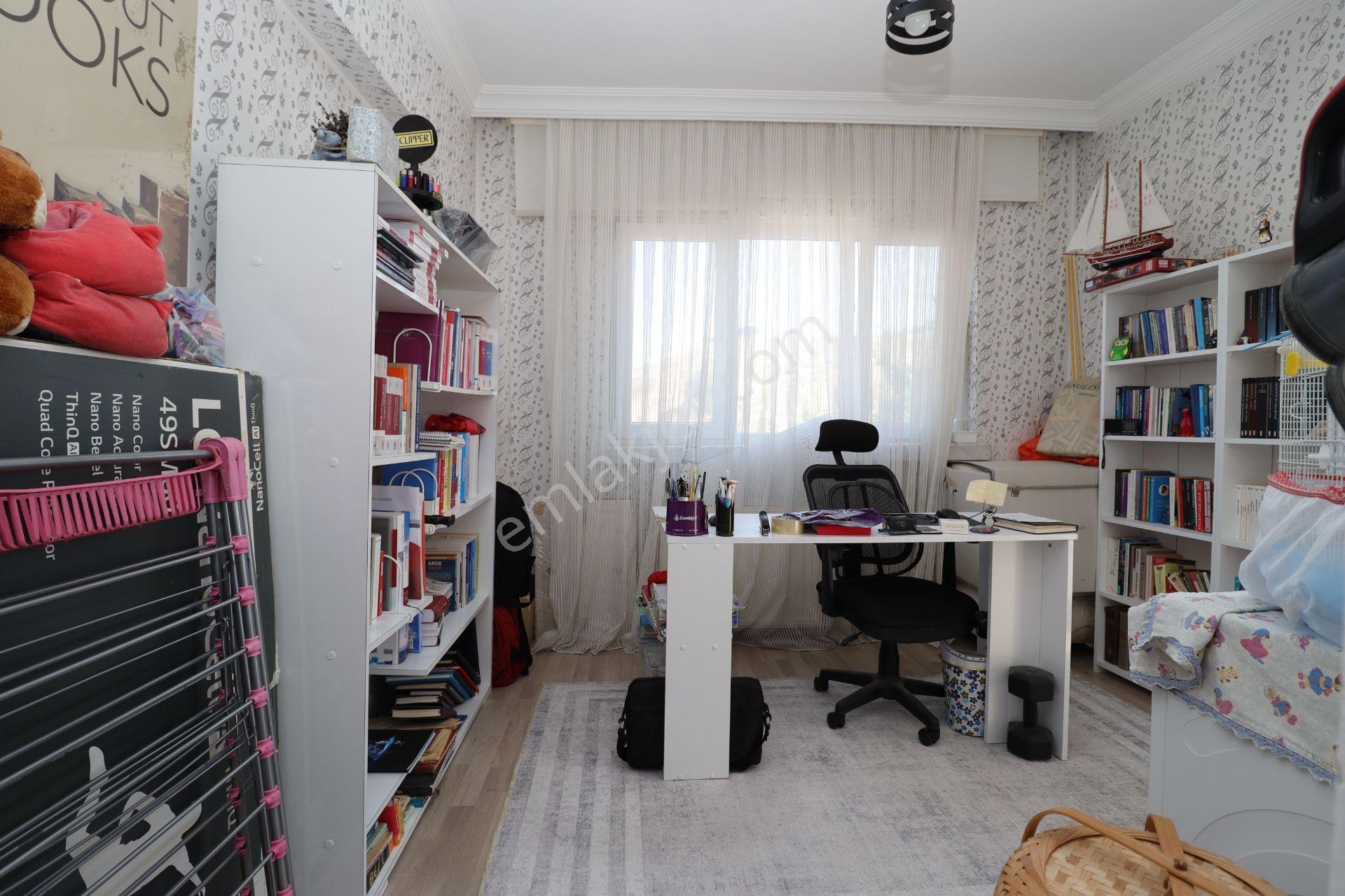 Akif'ten *oğuzlar Mah *asansörlü* Ara Kat* Köşe Başı* 3+1 *daire - Görsel 19
