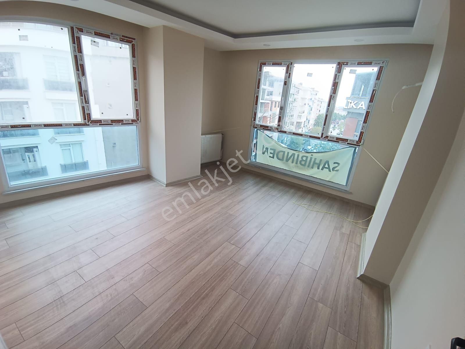 Dairemiz Bahçelievler Mustafa Kemal Paşa Cadde Üzerinde 2+1 Satılık - Görsel 11