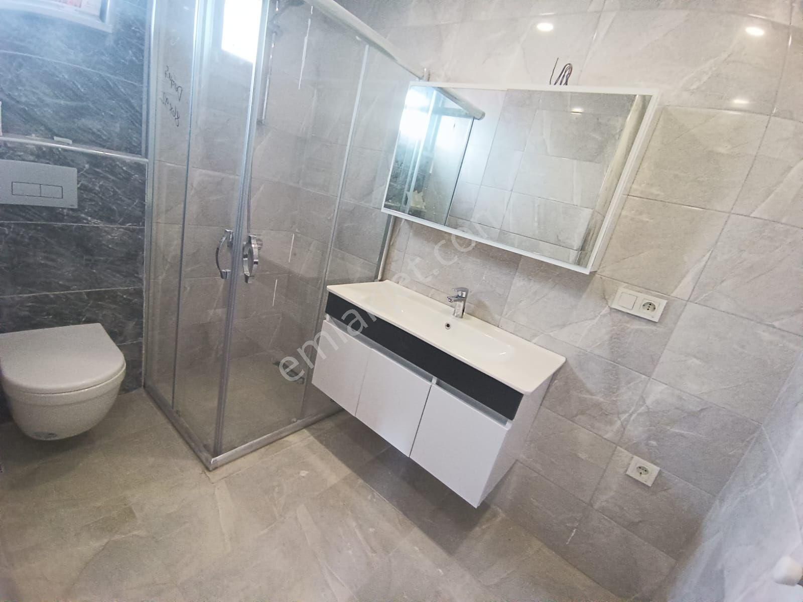 Dairemiz Bahçelievler Mustafa Kemal Paşa Cadde Üzerinde 2+1 Satılık - Görsel 26