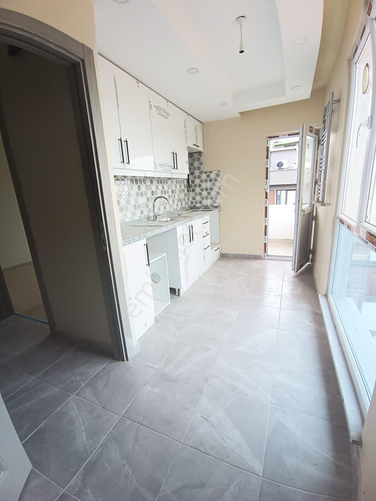 Dairemiz Bahçelievler Mustafa Kemal Paşa Cadde Üzerinde 2+1 Satılık - Görsel 19