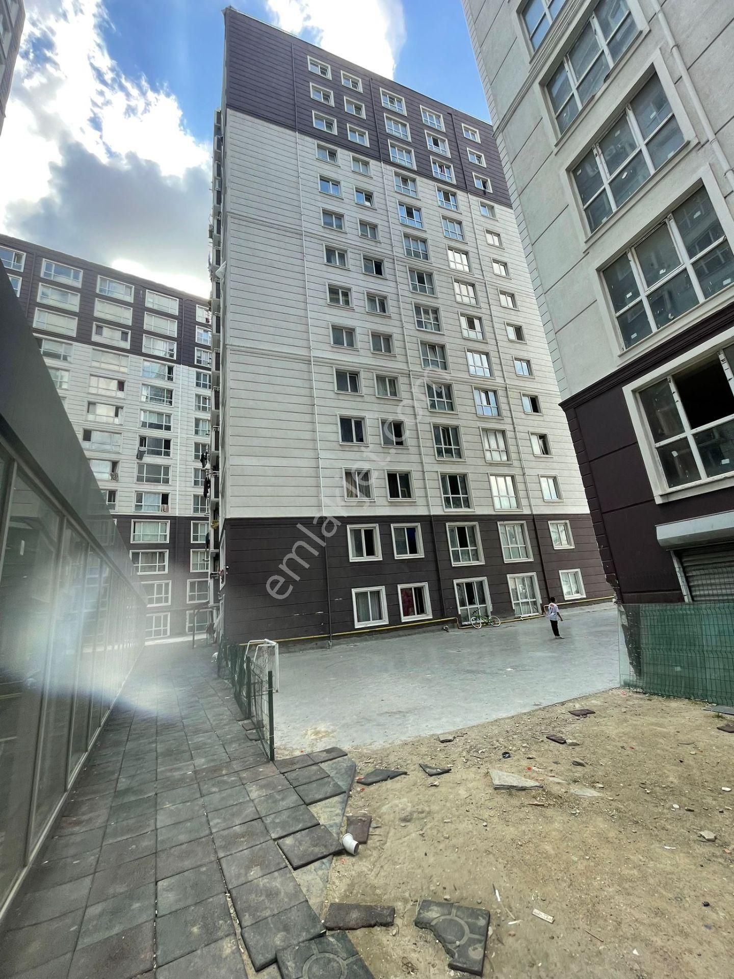 Satılık 3+1 Full Eşyalı Daire Esenyurt / Acun Kent Sitesi - Görsel 4