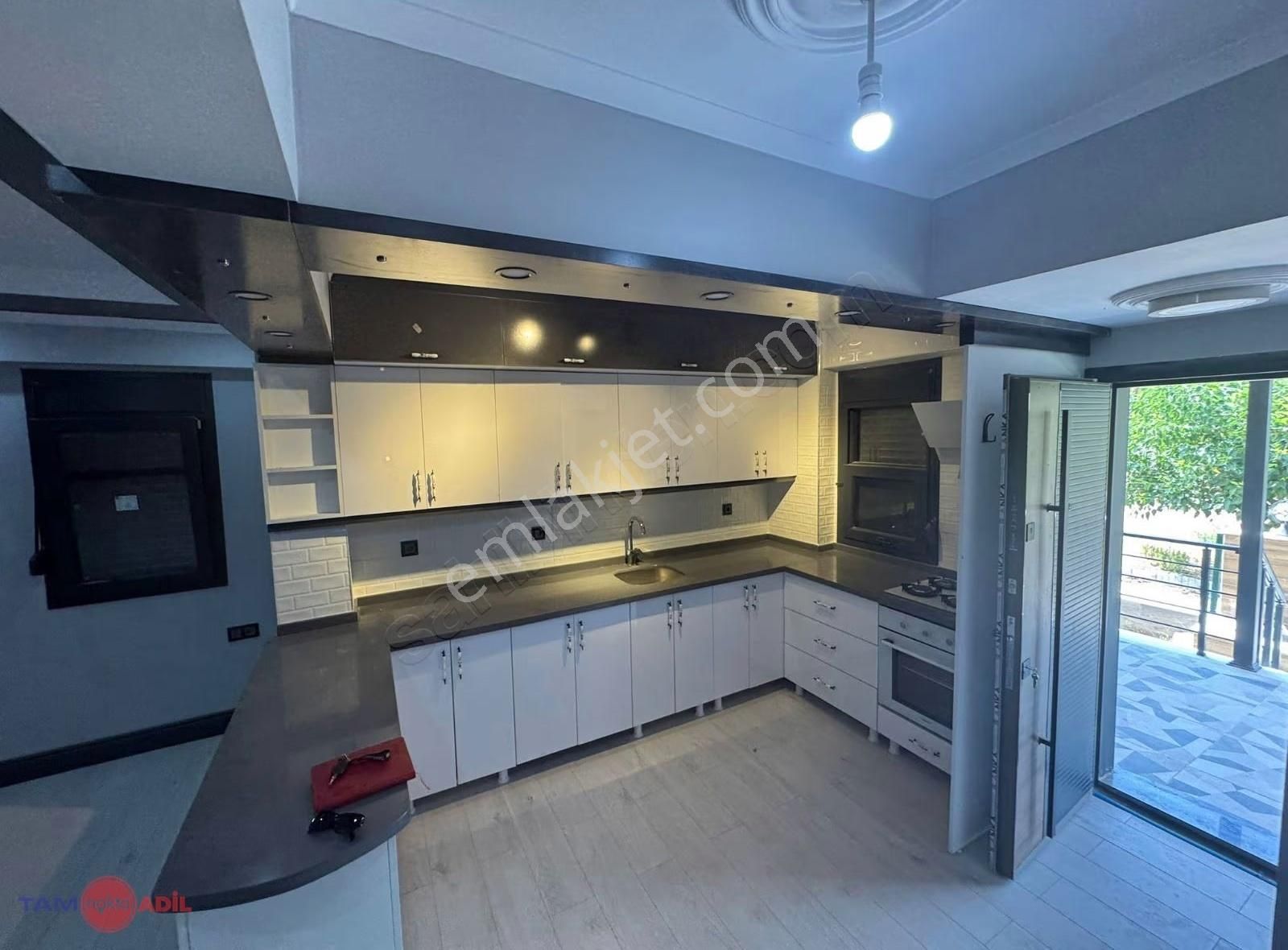 Dikili Kabakum'da Satılık Müstakil 4+1 Villa - Görsel 10