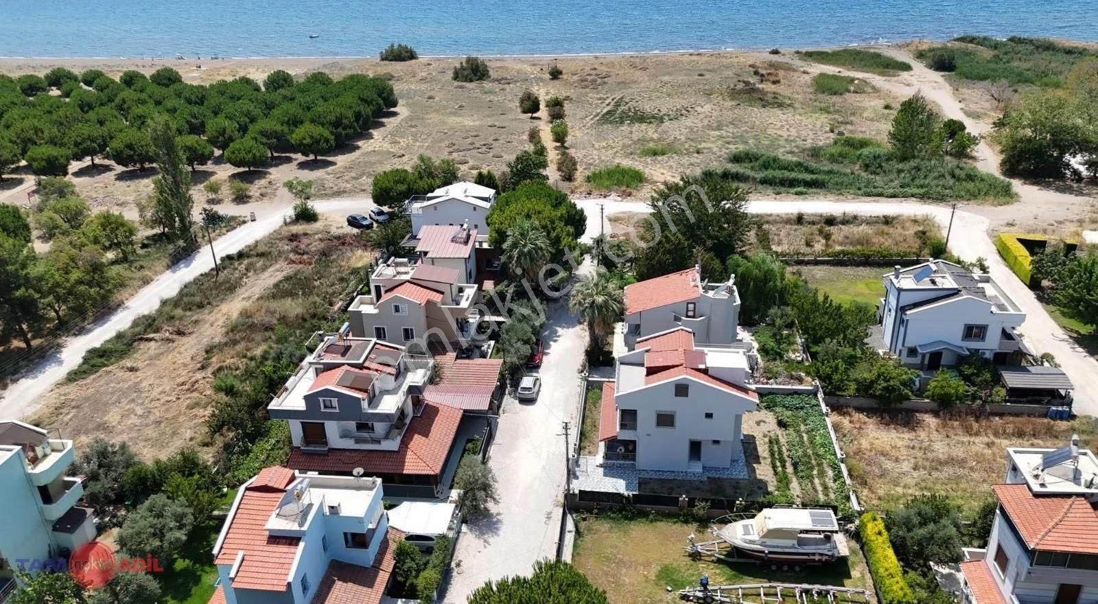 Dikili Kabakum'da Satılık Müstakil 4+1 Villa - Görsel 9