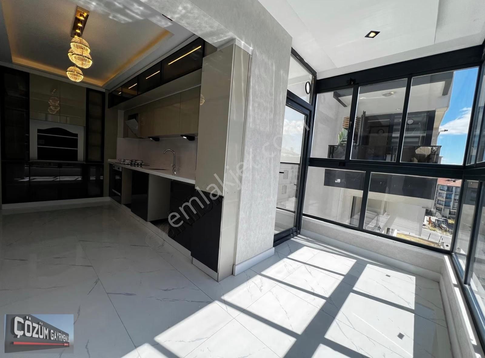 Çözüm'den Lüks Sevenler İçin Geliyor 3+1 Full Yapılı Daireler. - Görsel 8