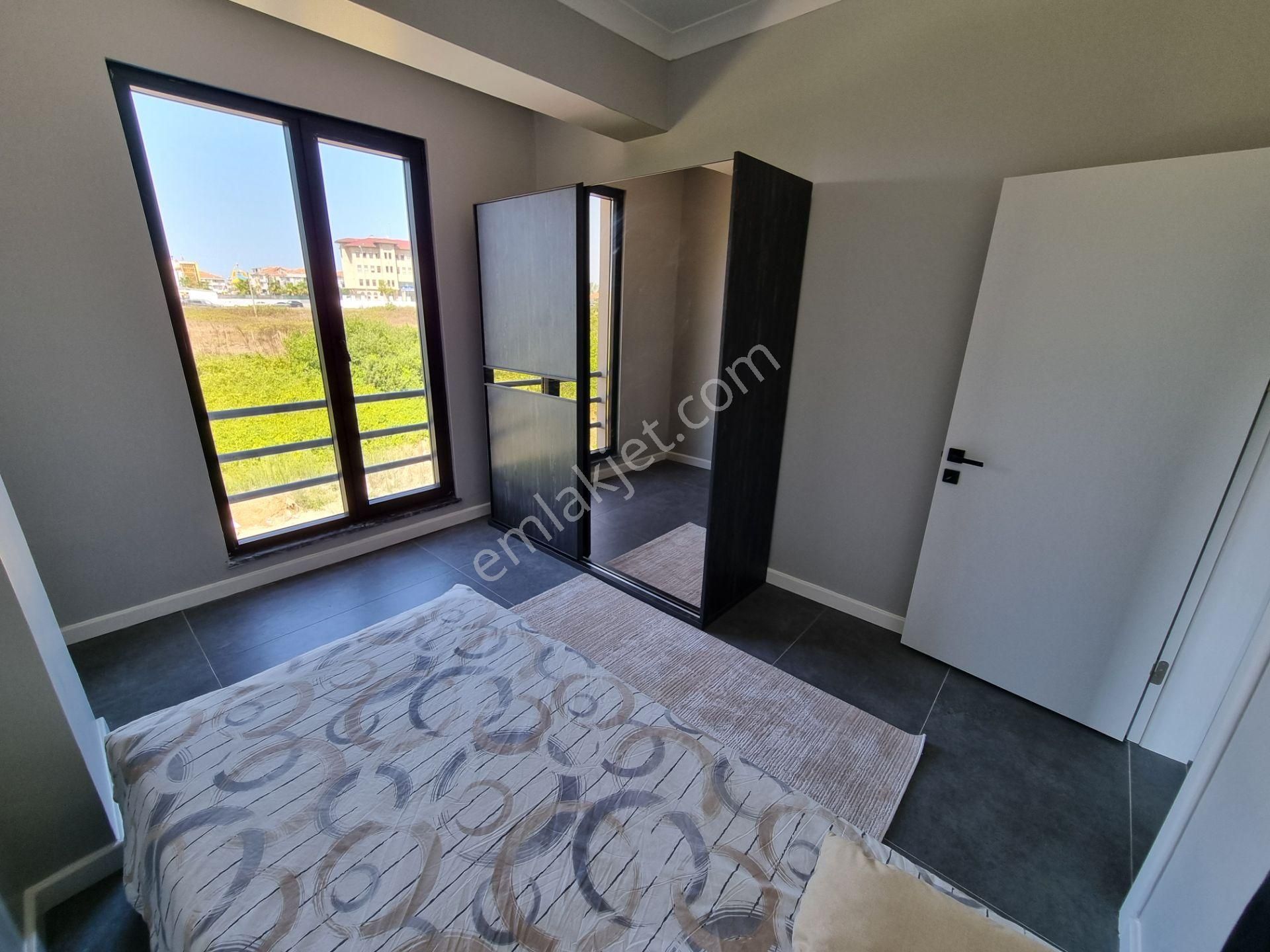 Müstakil Havuzlu Ve Müstakil Bahçeli Oturuma Hazır 4+1 Villa - Görsel 19