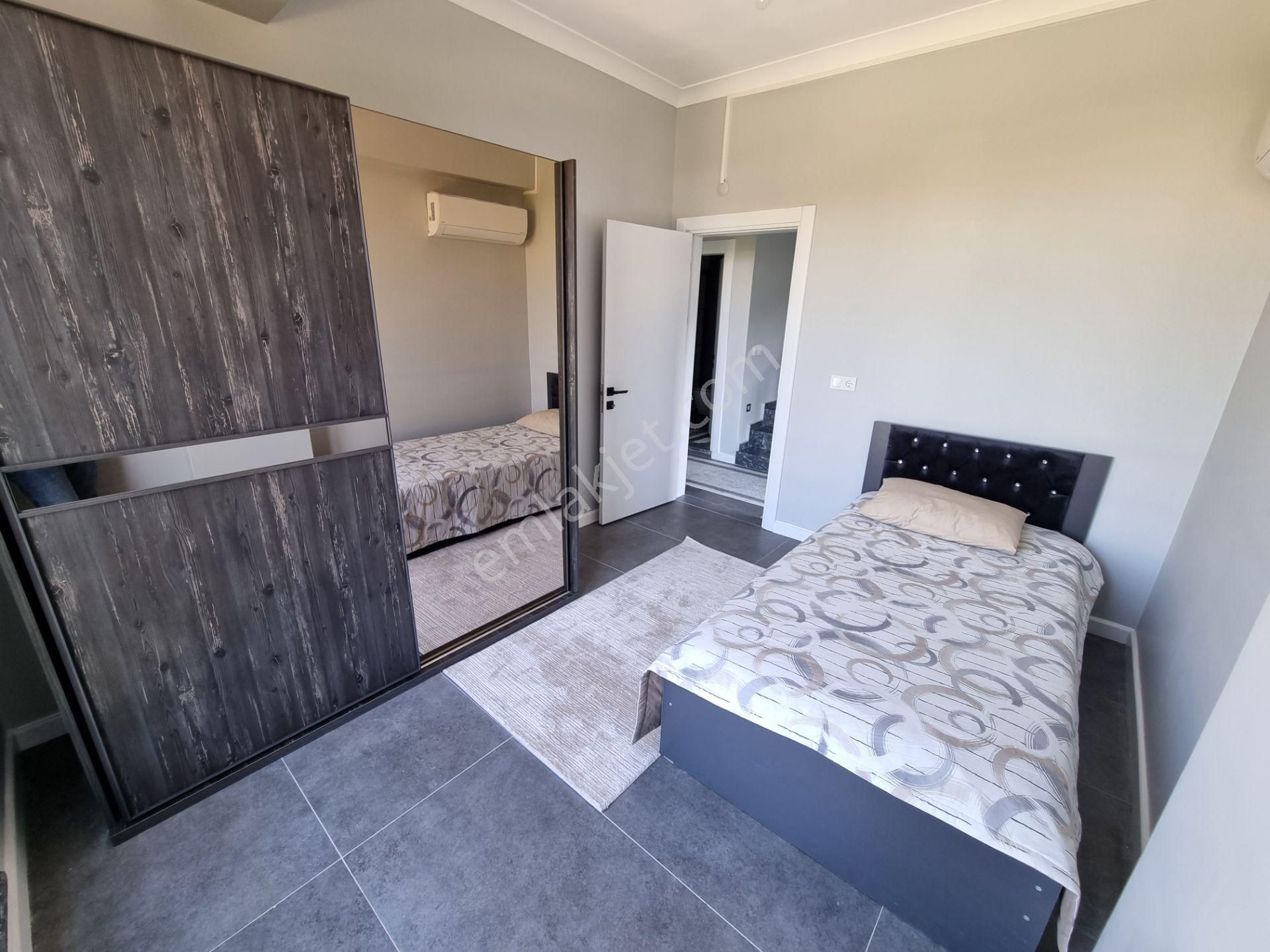 Müstakil Havuzlu Ve Müstakil Bahçeli Oturuma Hazır 4+1 Villa - Görsel 20