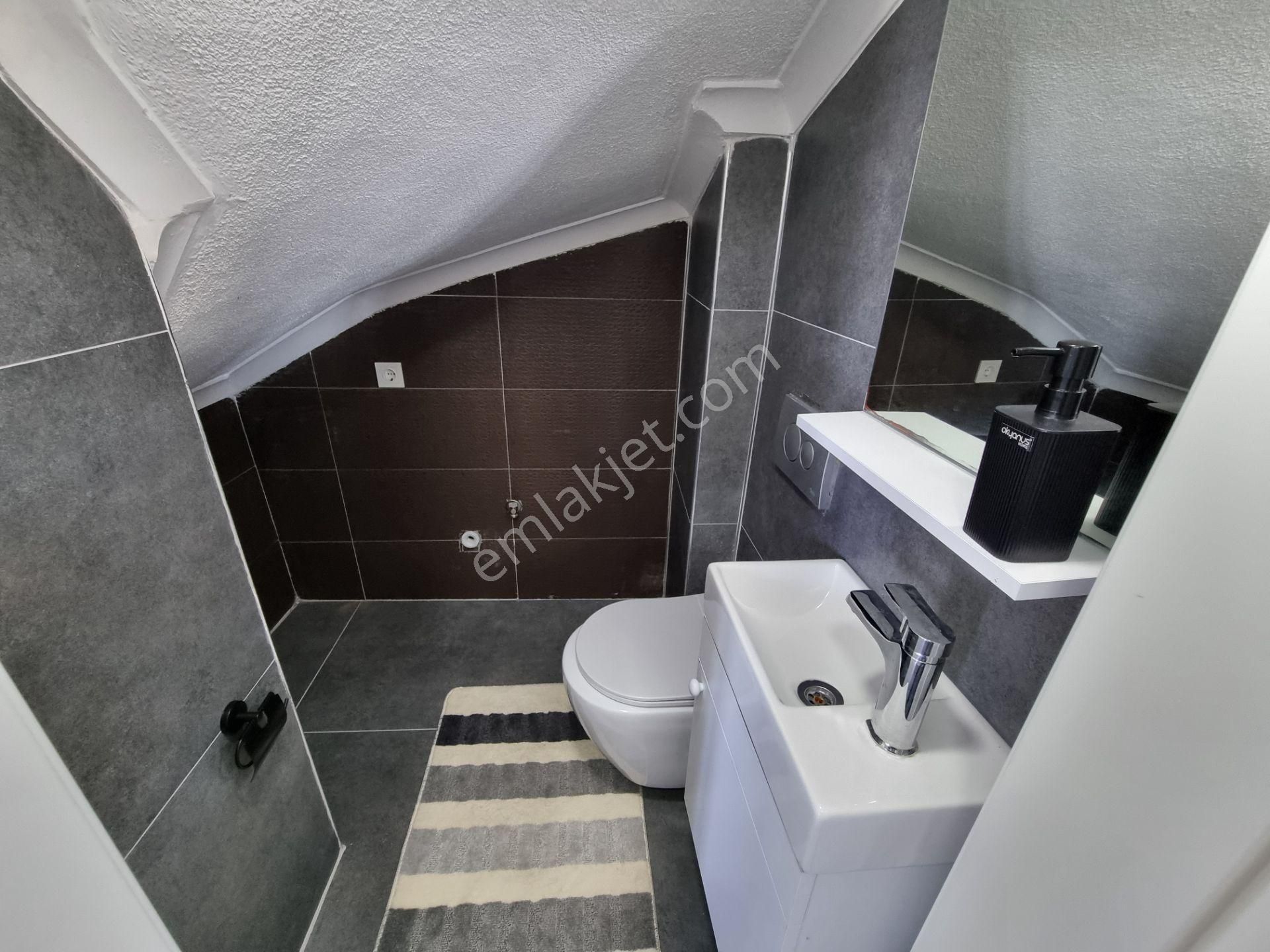 Müstakil Havuzlu Ve Müstakil Bahçeli Oturuma Hazır 4+1 Villa - Görsel 14