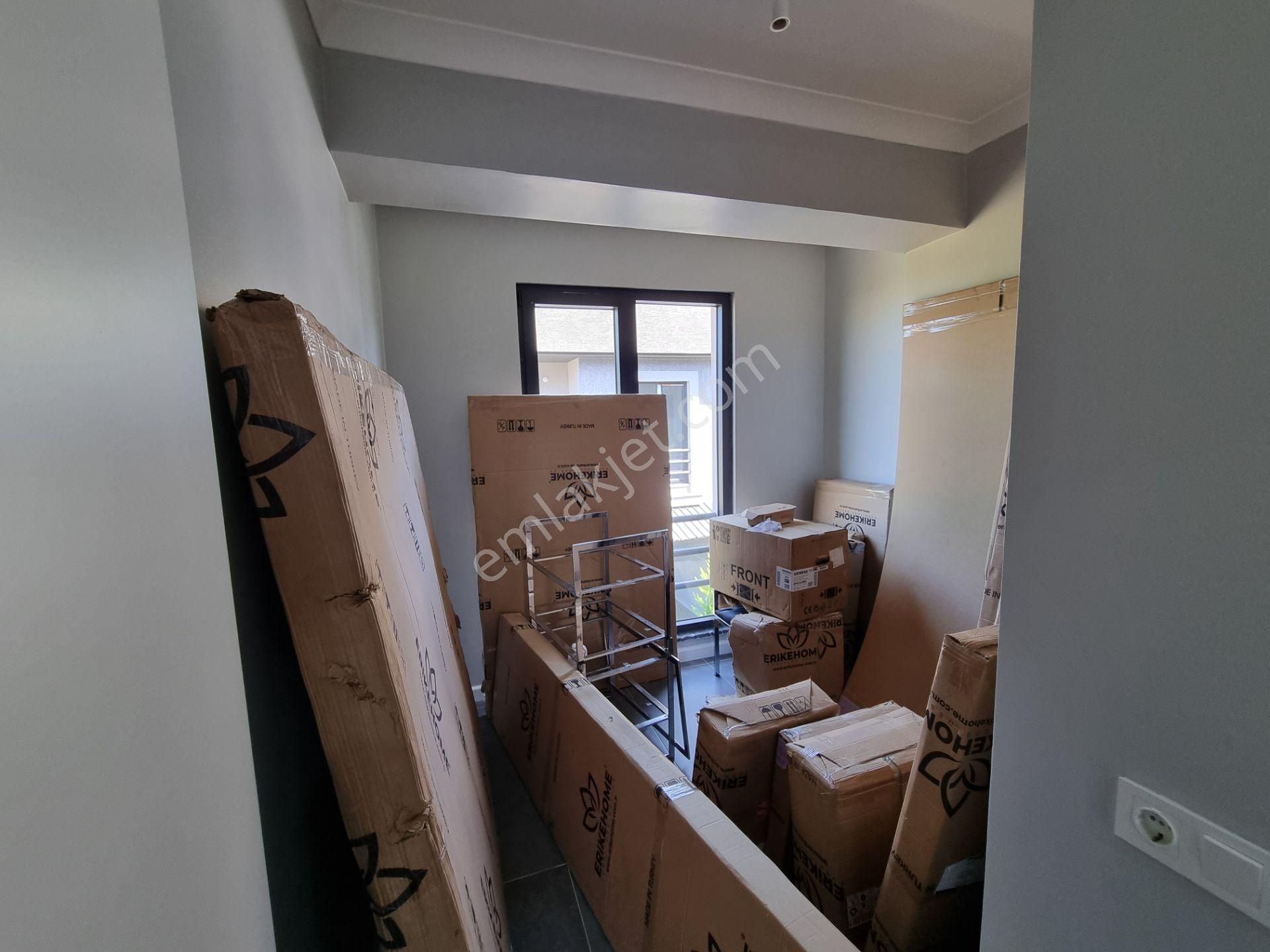 Müstakil Havuzlu Ve Müstakil Bahçeli Oturuma Hazır 4+1 Villa - Görsel 33