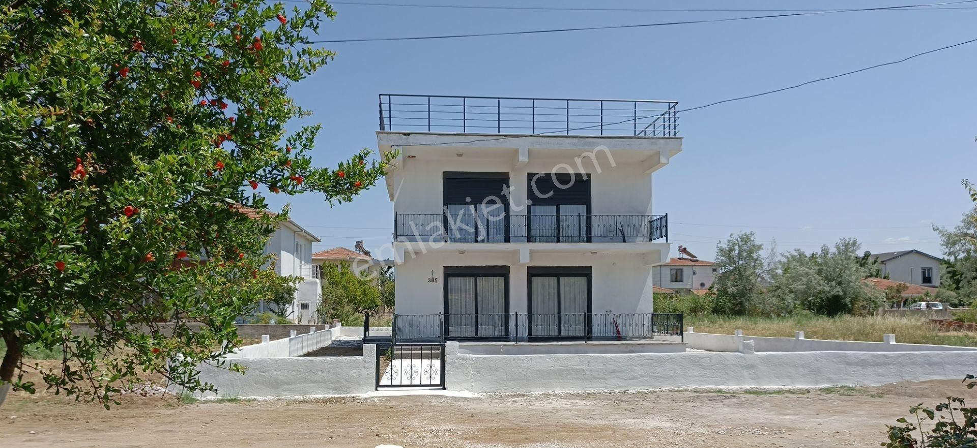 Sahibinden Yeni 300m2 Bahçeli Dubleks Villa