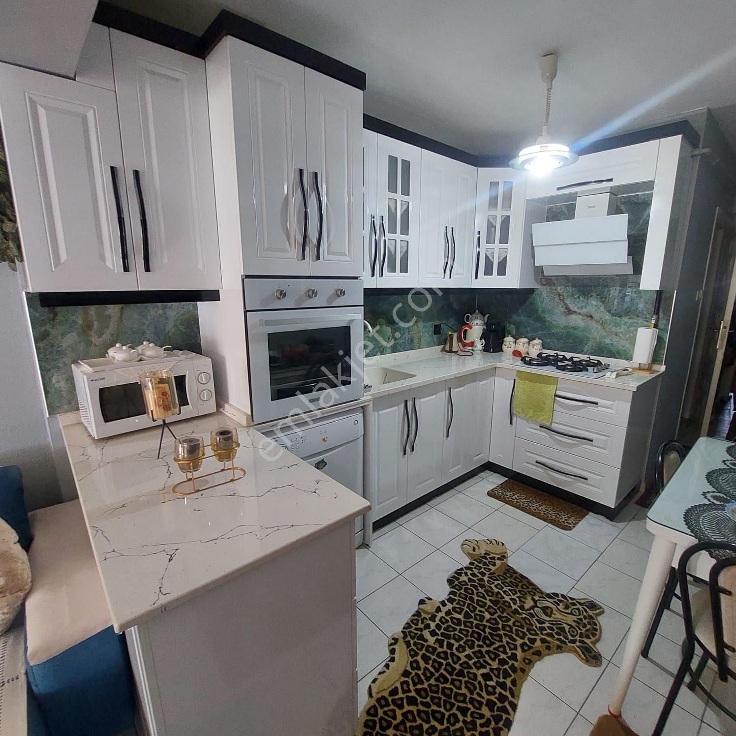 Kumla Konak Emlak”tan Satılık Denize Sıfır Full Yapılı Daire - Görsel 5