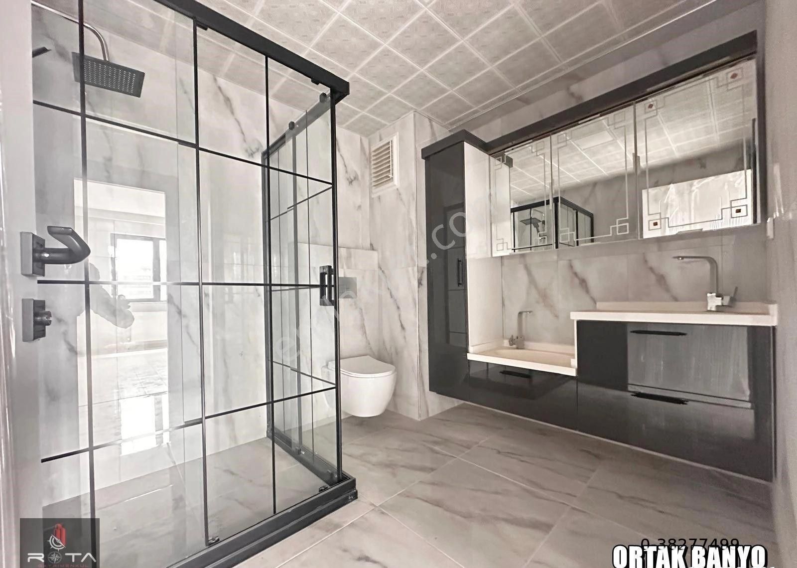 Rotadan Bulvar Yakını 9.kat 4+1 210m2 Süperlüx Site Dairesi !!! - Görsel 7