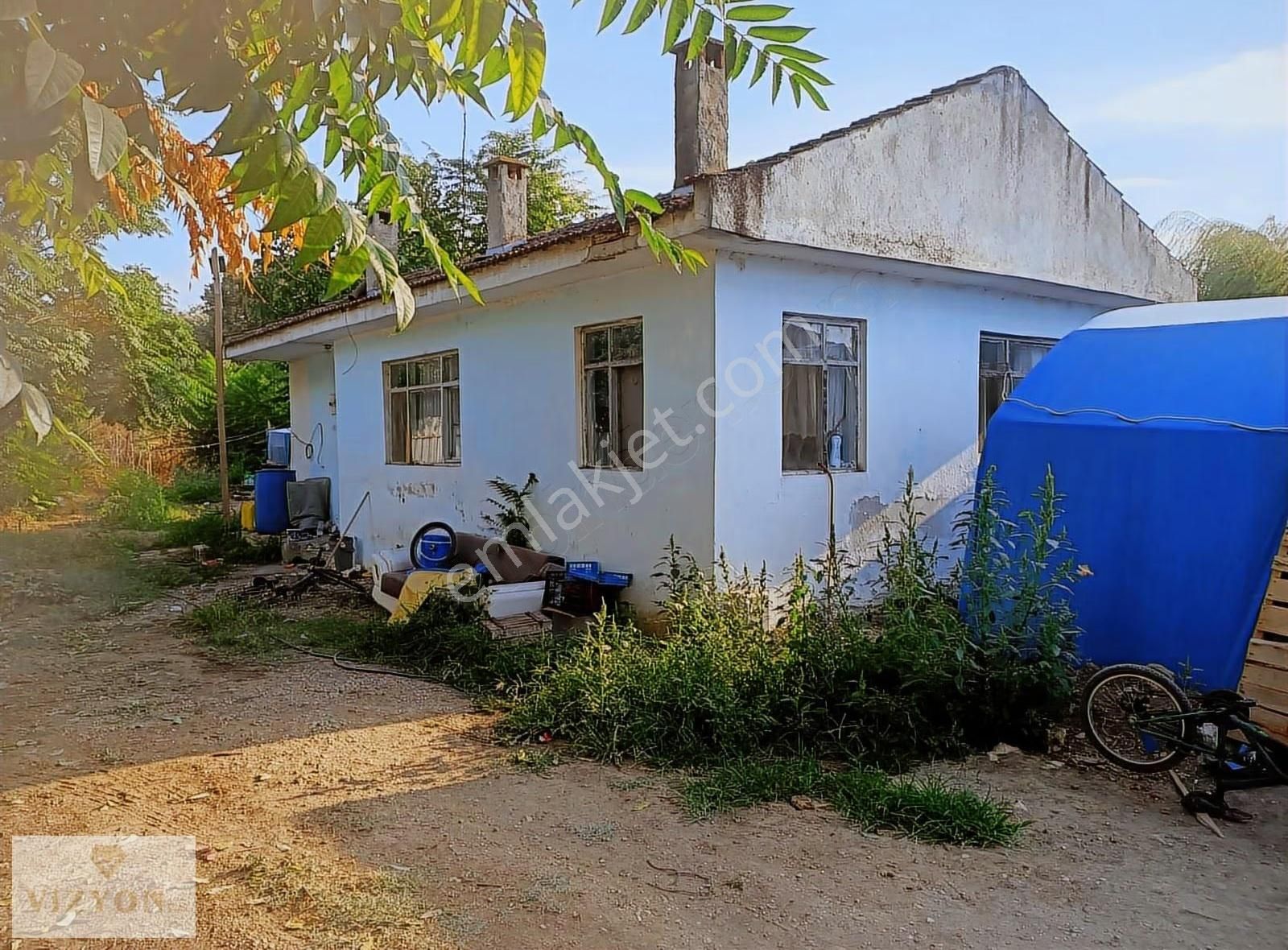 Yenisehir/çeltikçi Köyünde Betonarme Tek Katli Ev Ve Arsası