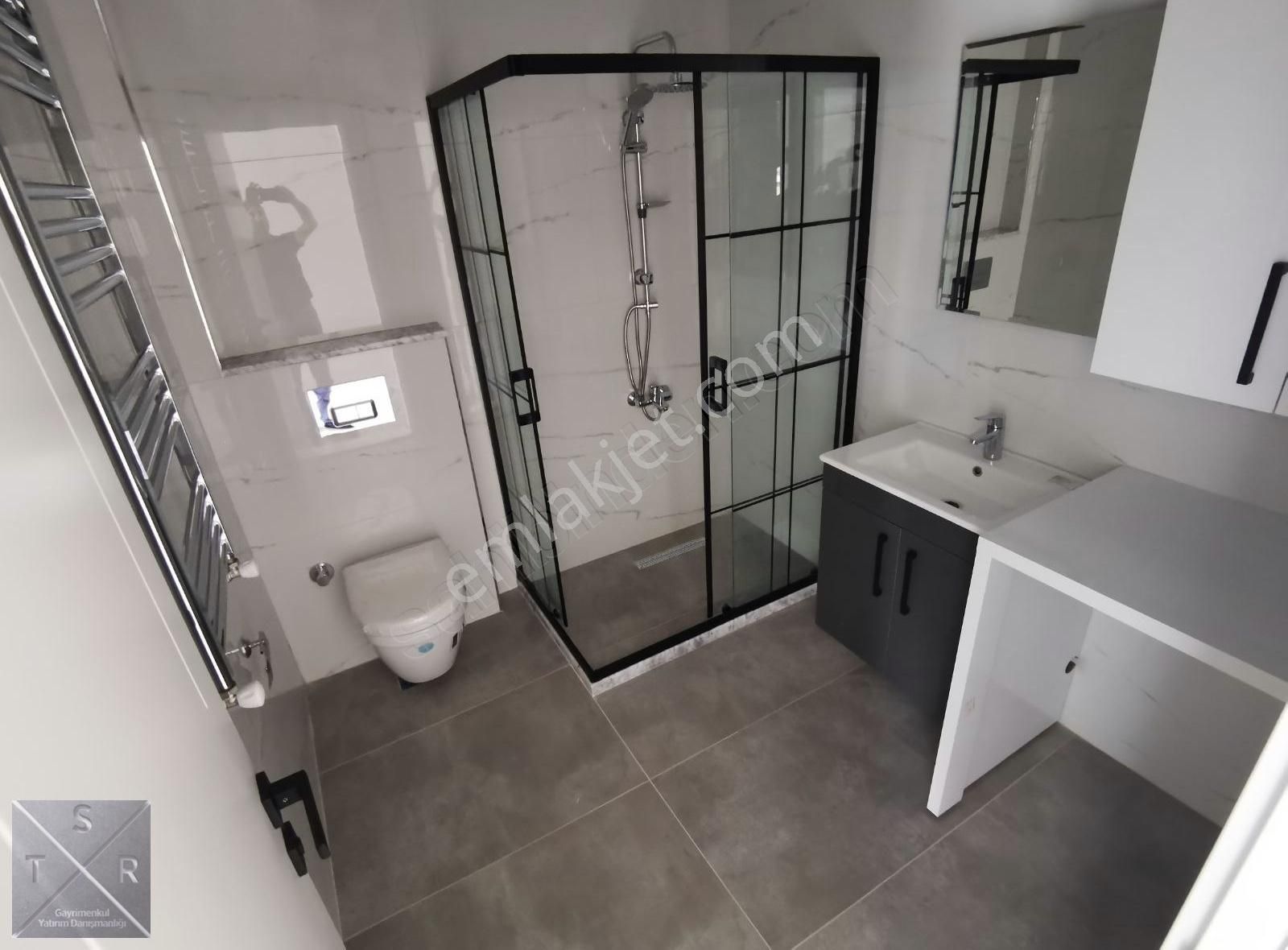 Bahriye Üçok Bulvarı Yakını 4+1 Çift Teraslı Dubleks Daire - Görsel 16