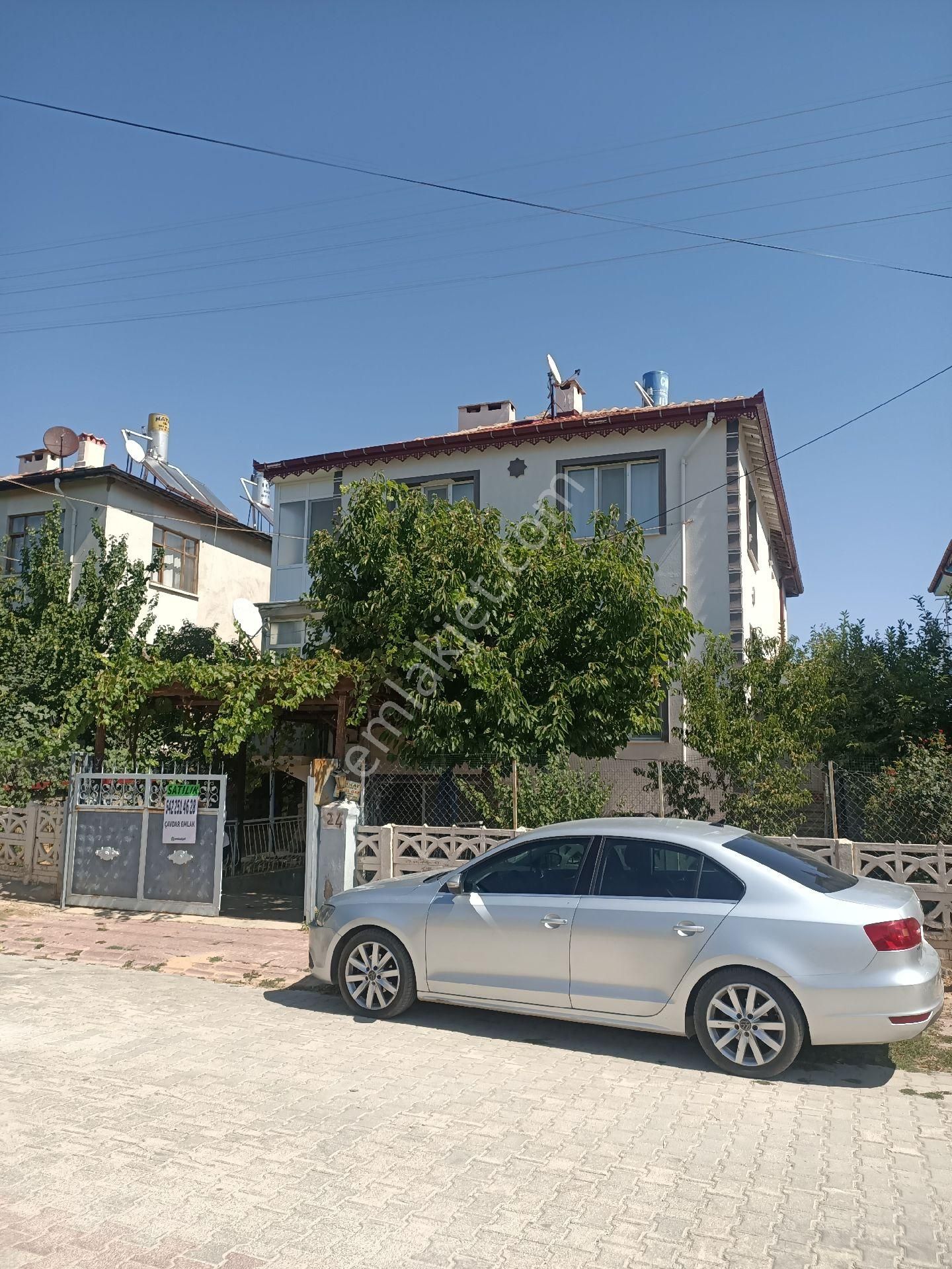 Müstakil Dubleks Ev Ucarı Mah.itfaiye Yanı.