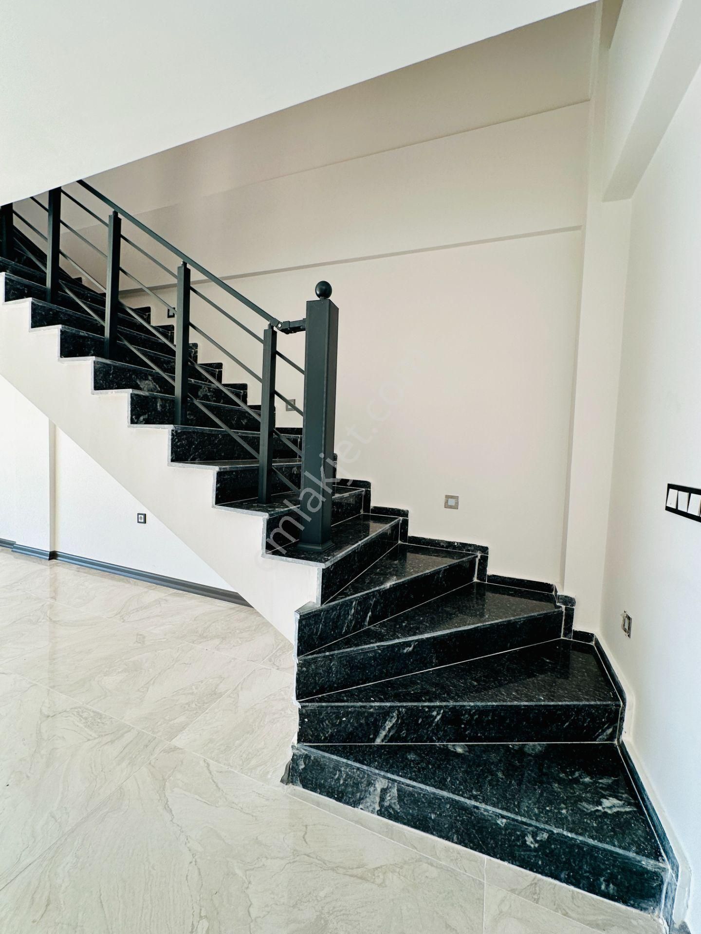 Didim'de Kelepir Fiyata Satılık Sıfır Lüx Deniz Manzaralı 3+1 Villa - Görsel 18