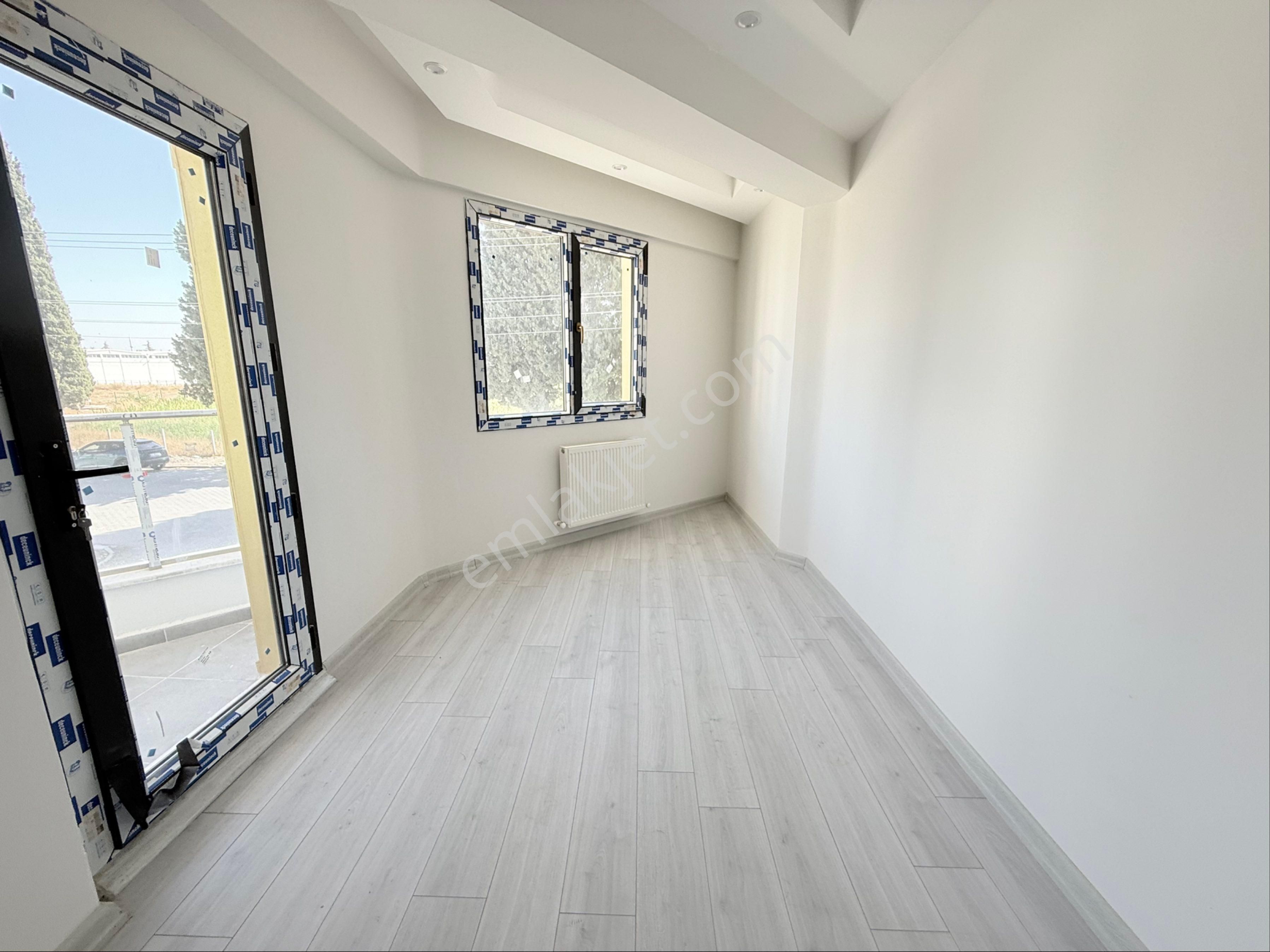 Emlak Center'dan Muradiye Mah Satılık 2+1 Sıfır Önü Açık Daire - Görsel 8