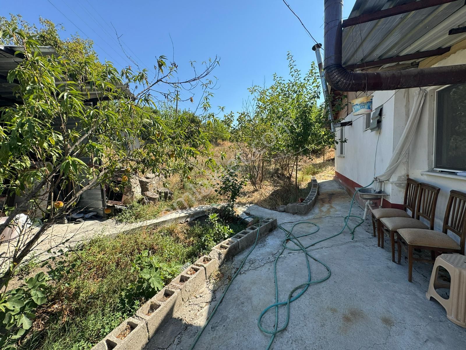 Derekadı Mahallesi 1 Dönüm Arsa İçinde Köy Evi - Görsel 6