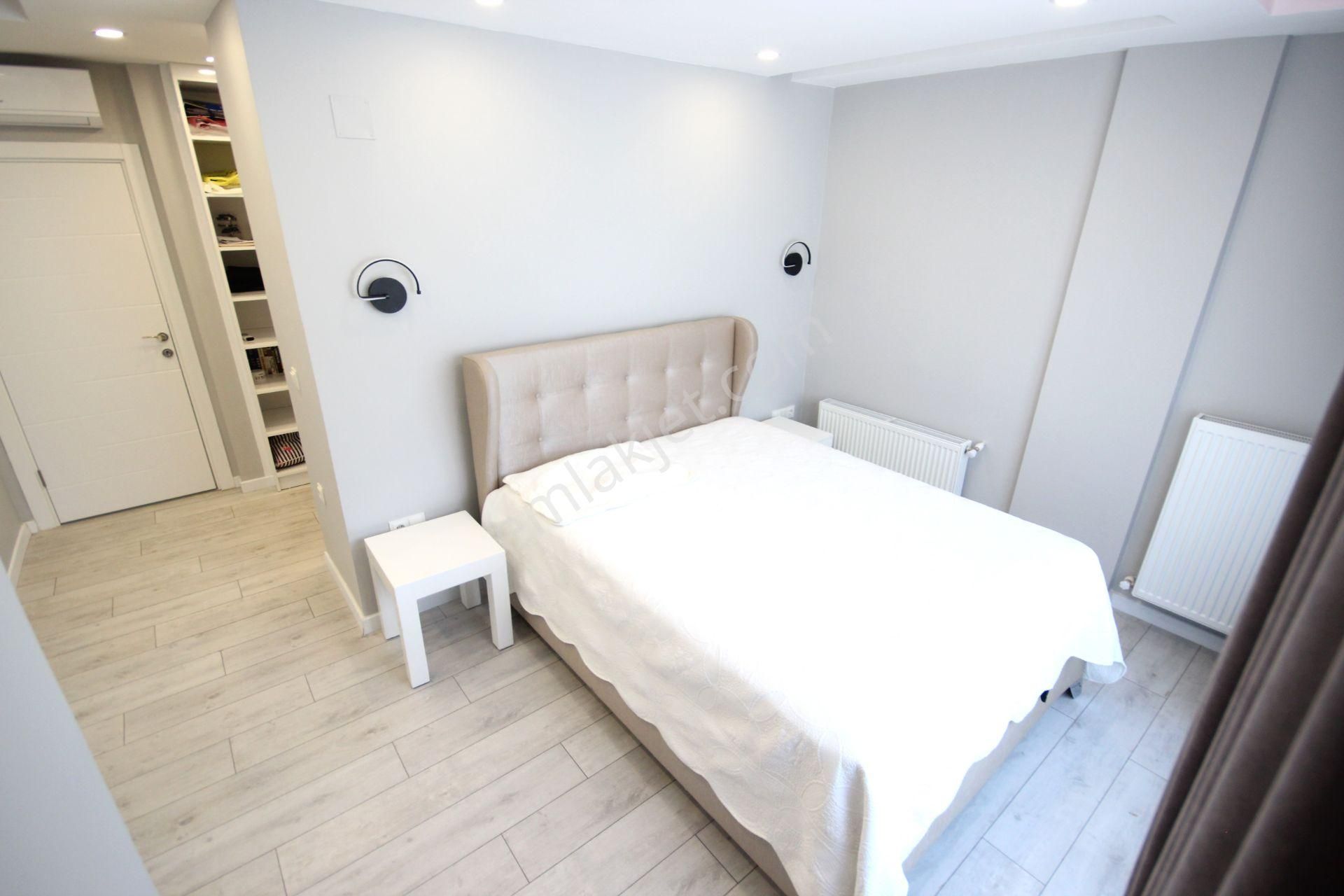 Goldhouse Dan Satılık Villa Yeşilüzümlüde Havuzlu Müstakil 5+1 - Görsel 15