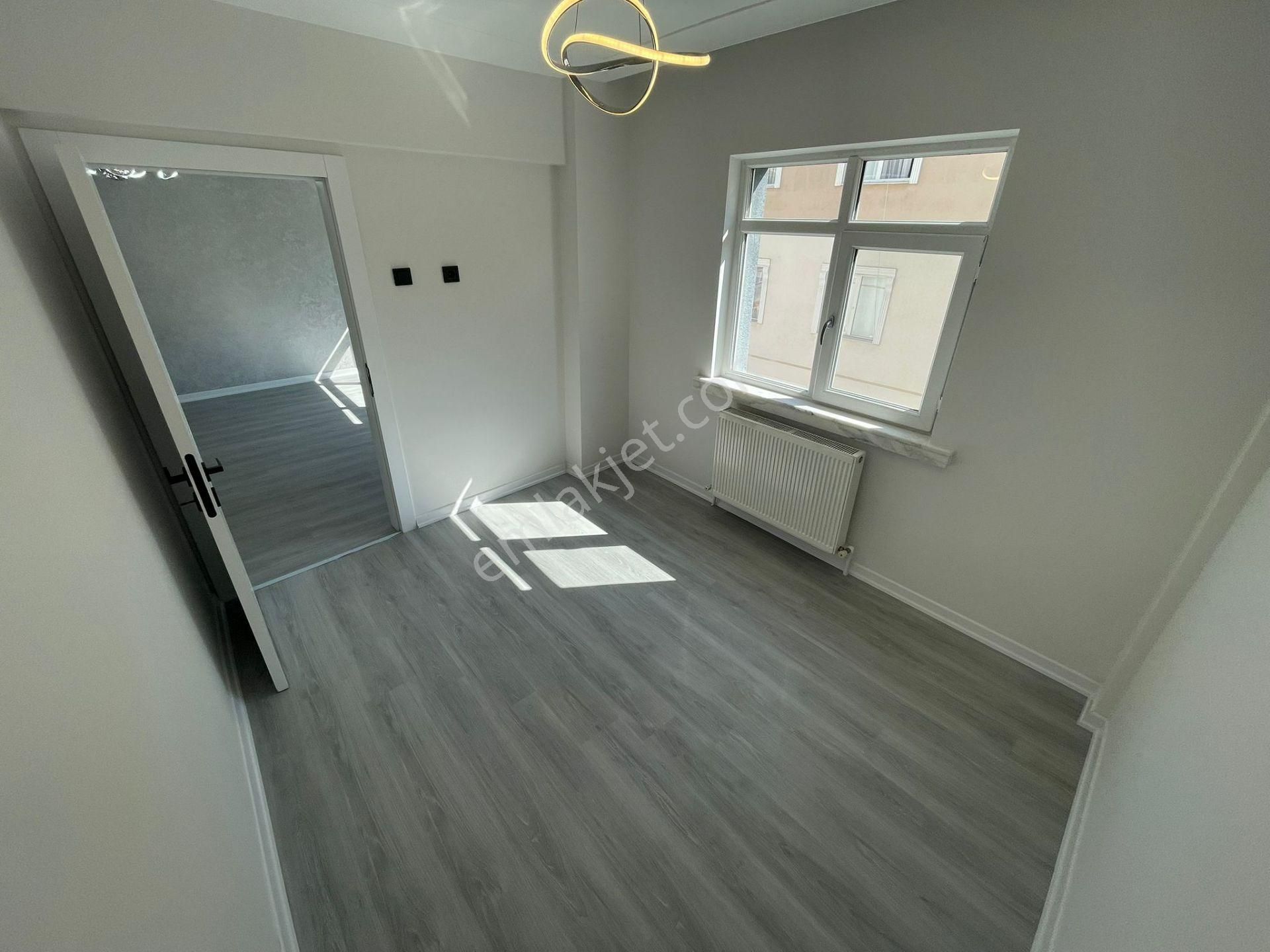 Mareşal Çakmak Mh De 3+1 Ara Katta Full Yapılı Daire - Görsel 15