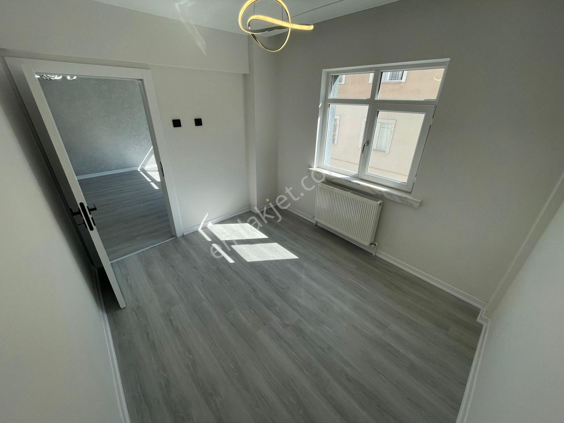 Mareşal Çakmak Mh De 3+1 Ara Katta Full Yapılı Daire - Görsel 18