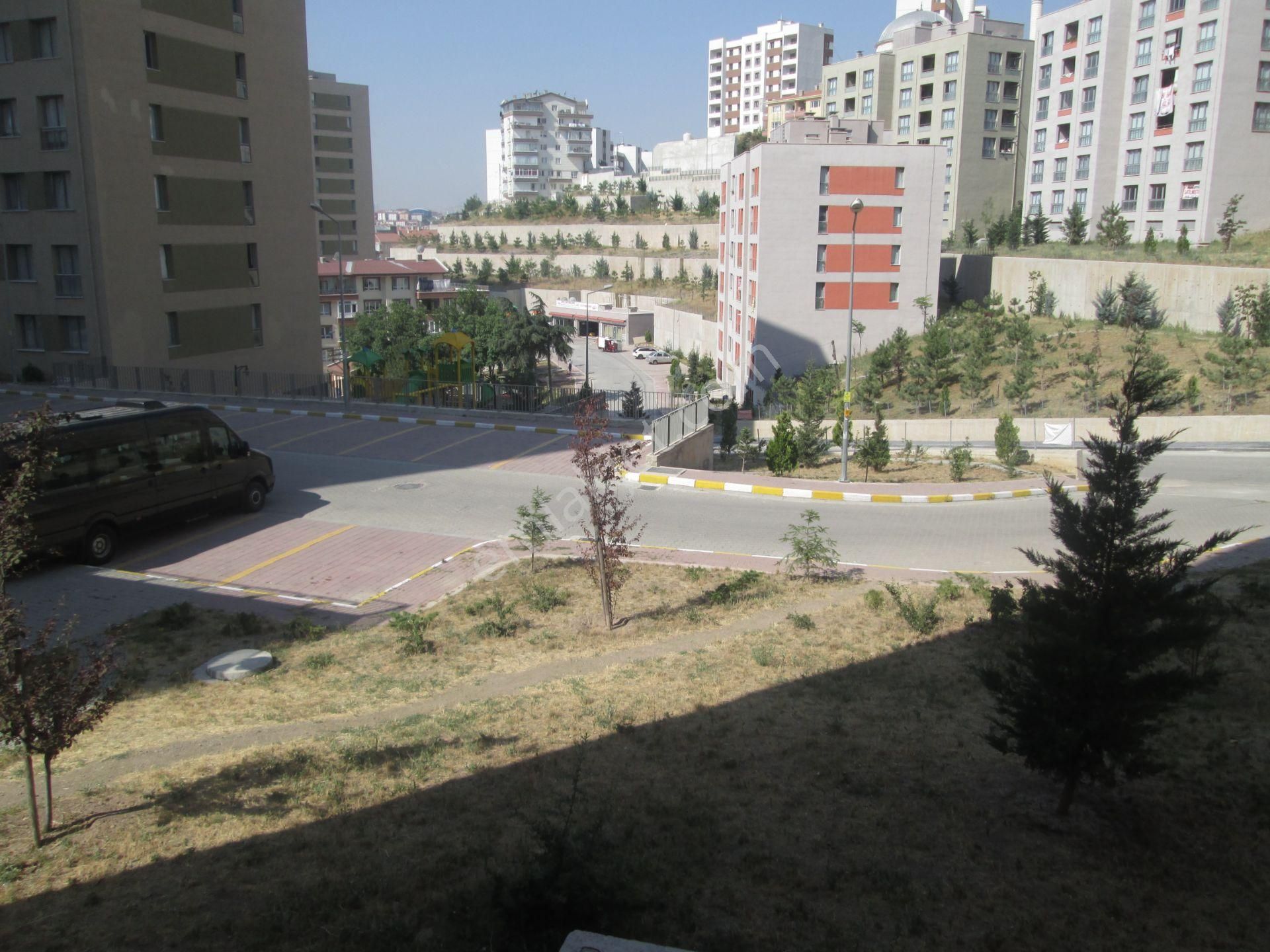 Krc'den Merkezi Konumda Amerikan Mutfak Kiralık 2+1 Daire - Görsel 16