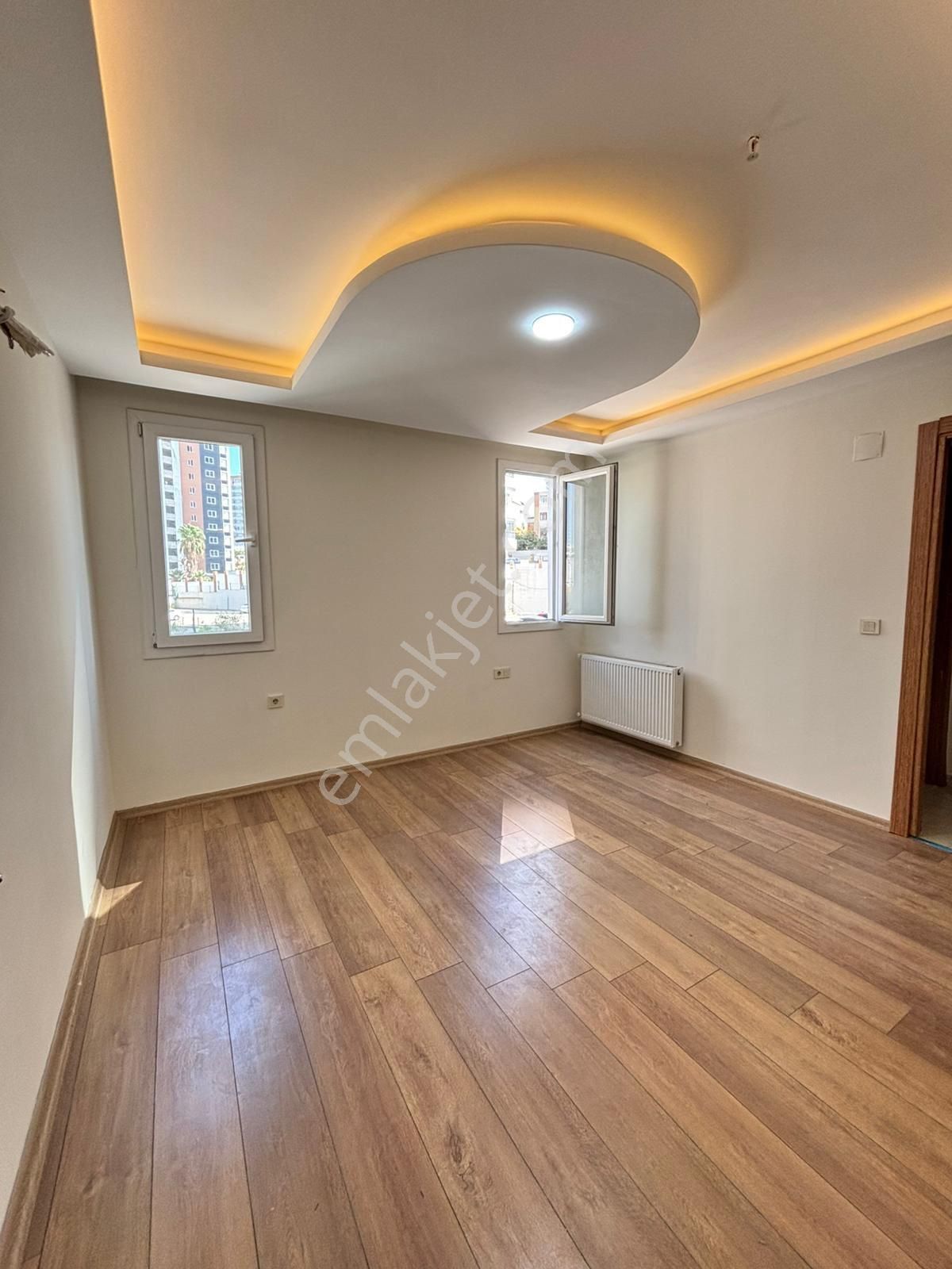 100 Yıl Mahallesinde Geniş 3+1 Kapalı Mutfak Çift Banyo Direk Hasarsız Doğalgazlı Satılık Daire !!! - Görsel 28