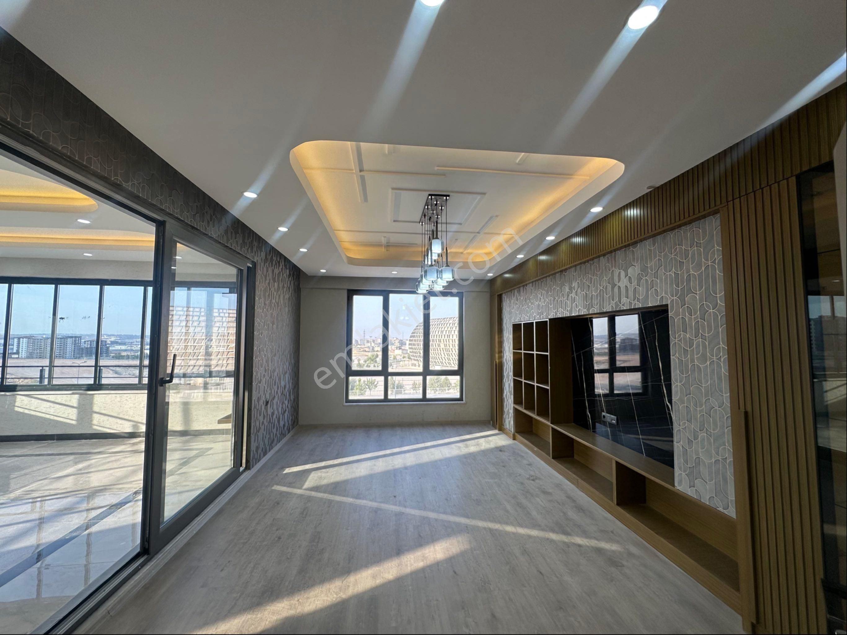 M Çiçek Gyo’dan Bölgenin En Geniş Ve En Lüx 2.5+1 Dairesi - Görsel 2