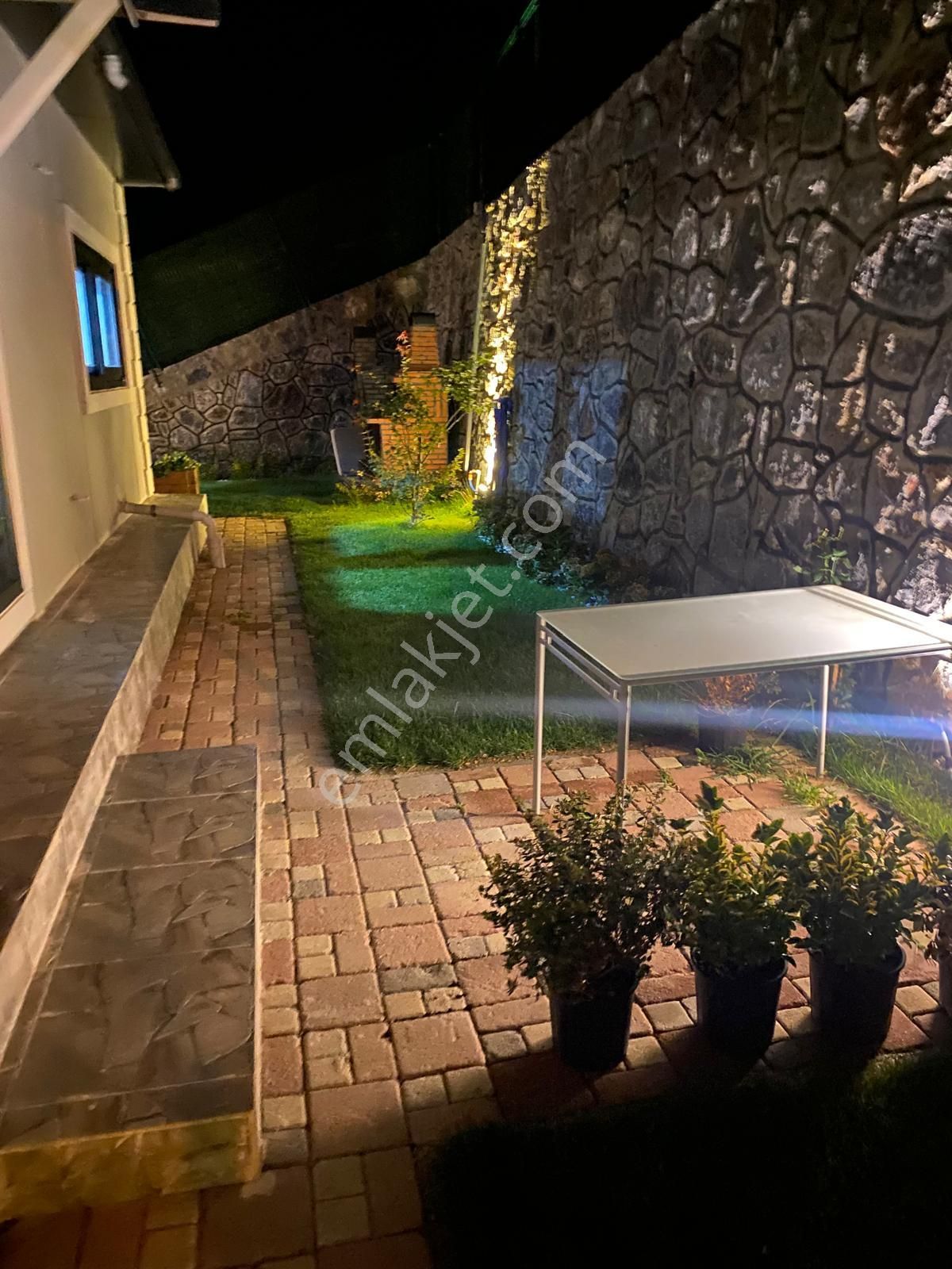 Kocaeli Karamürsel Akpınar 3597 M2 Bahçe İçinde Satılık 3+1 Müstakil Ev - Görsel 19