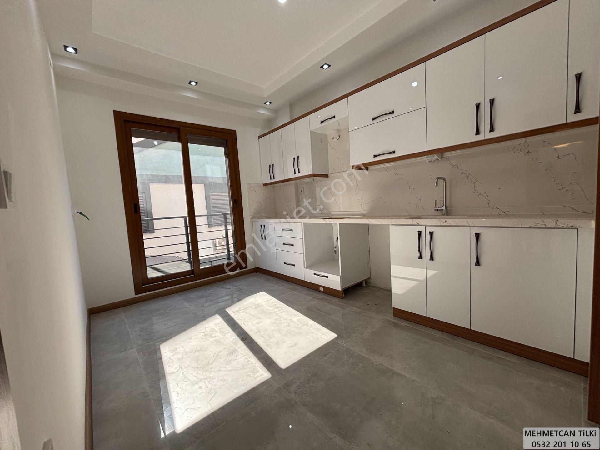 Didimde Satılık 5+1 Çok Geniş Sıfır Tripleks Havuzlu Villa - Görsel 5